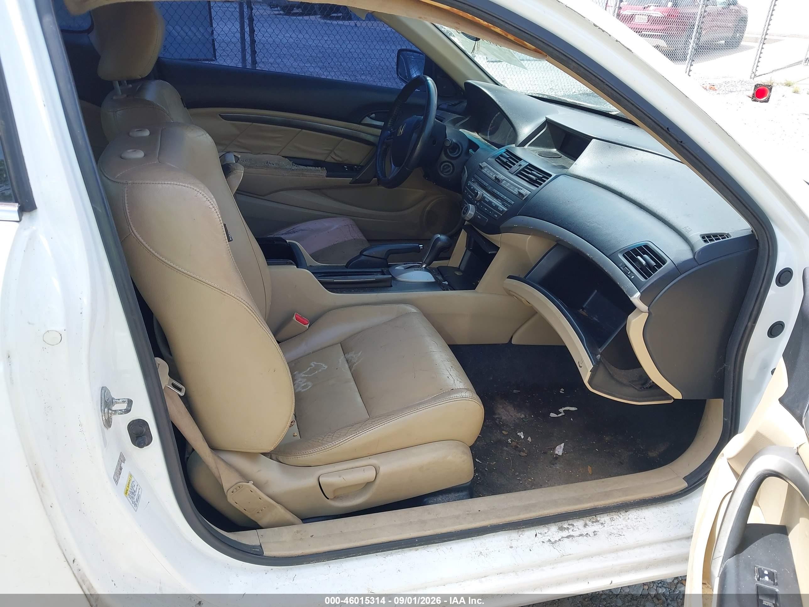 2012 Honda Accord 2.4 Ex-l White vin: 1HGCS1B81CA009595