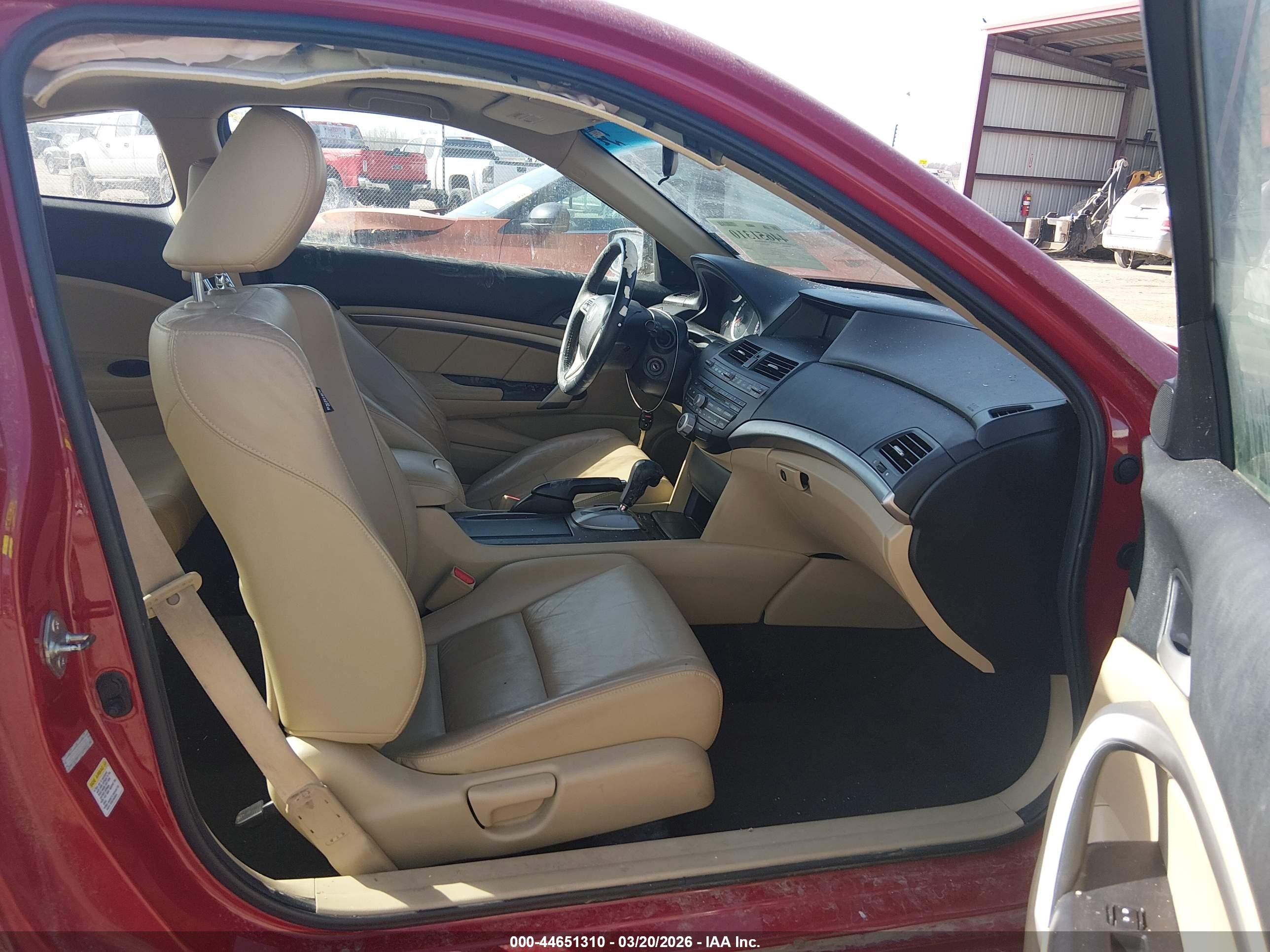 2012 Honda Accord 2.4 Ex-l Red vin: 1HGCS1B81CA010326