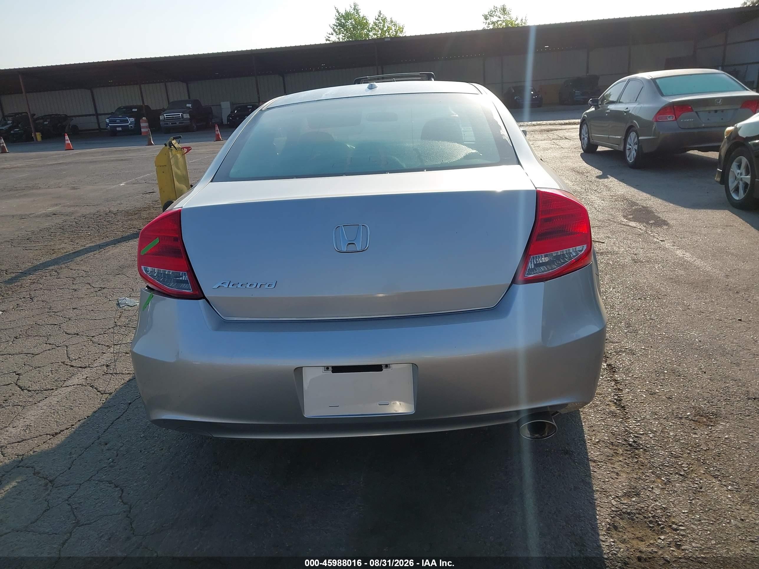 2012 Honda Accord 2.4 Ex-l Серебряный vin: 1HGCS1B81CA019155