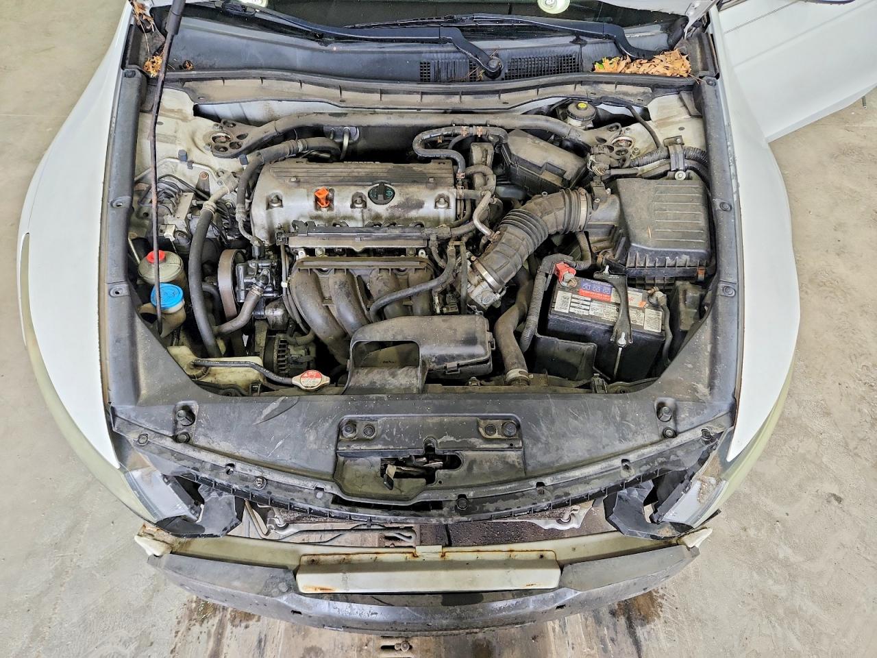 2010 Honda Accord Exl White vin: 1HGCS1B82AA009585
