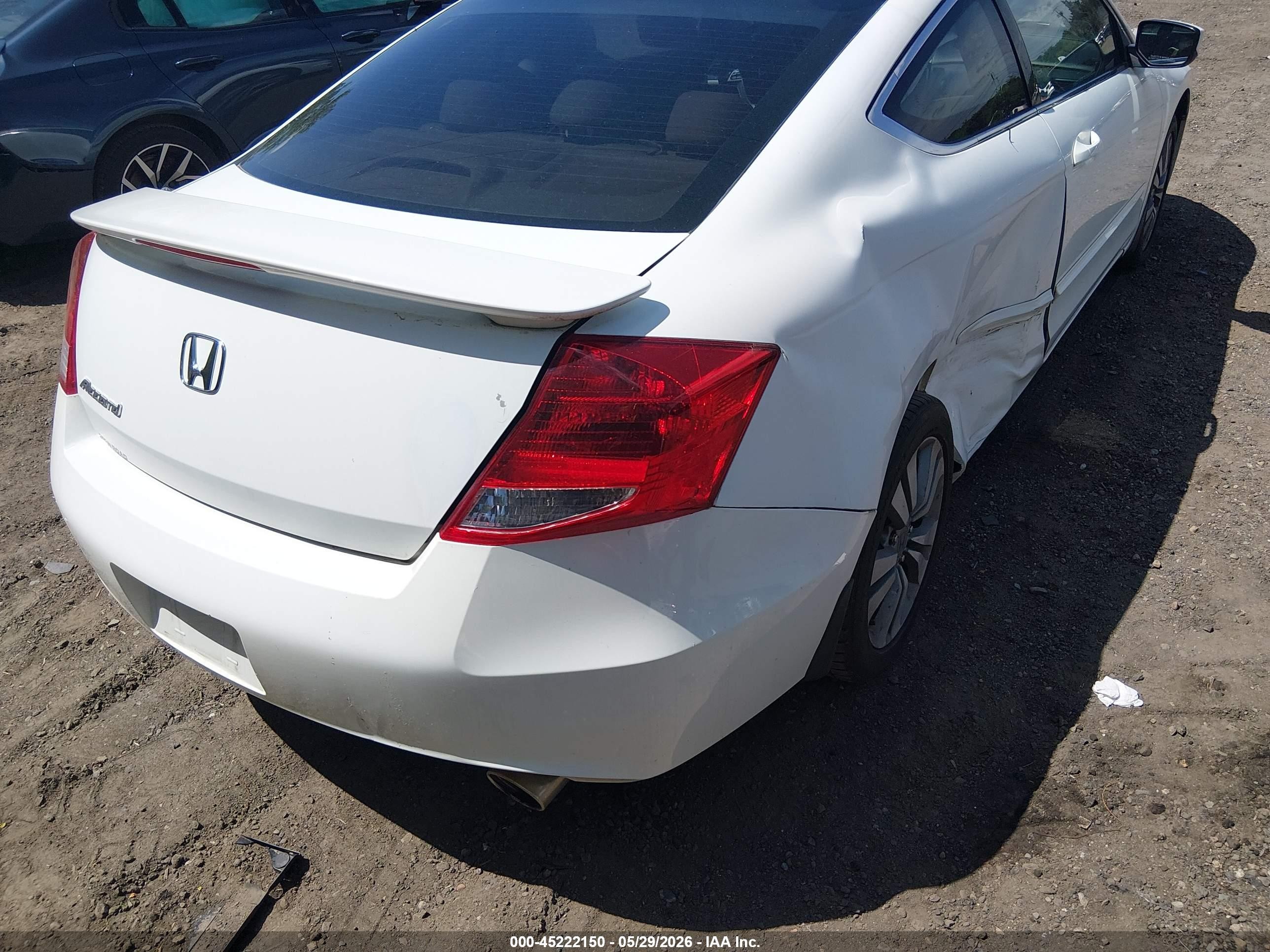 2011 Honda Accord 2.4 Ex-l White vin: 1HGCS1B82BA001522