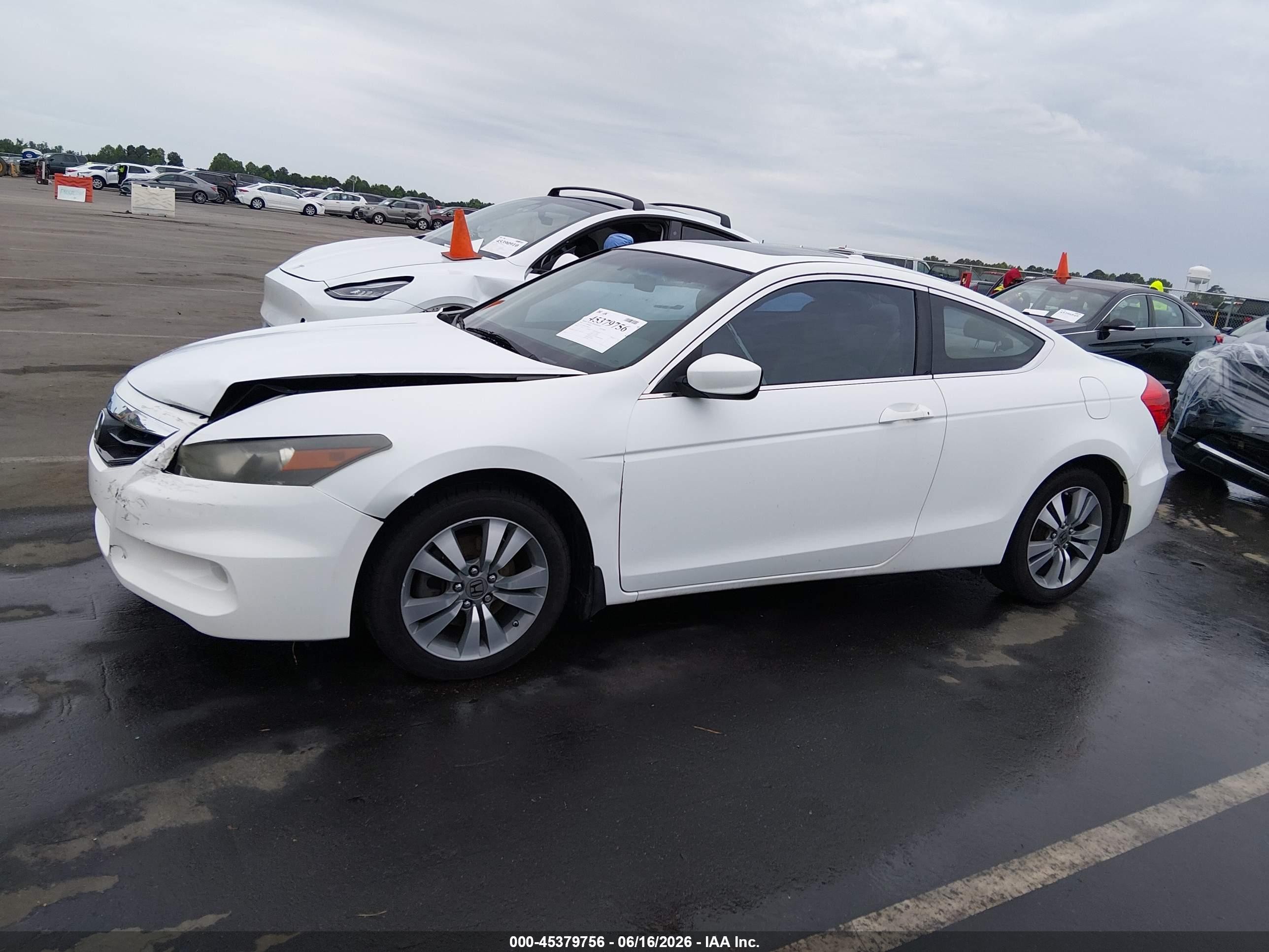 2012 Honda Accord 2.4 Ex-l White vin: 1HGCS1B82CA016068