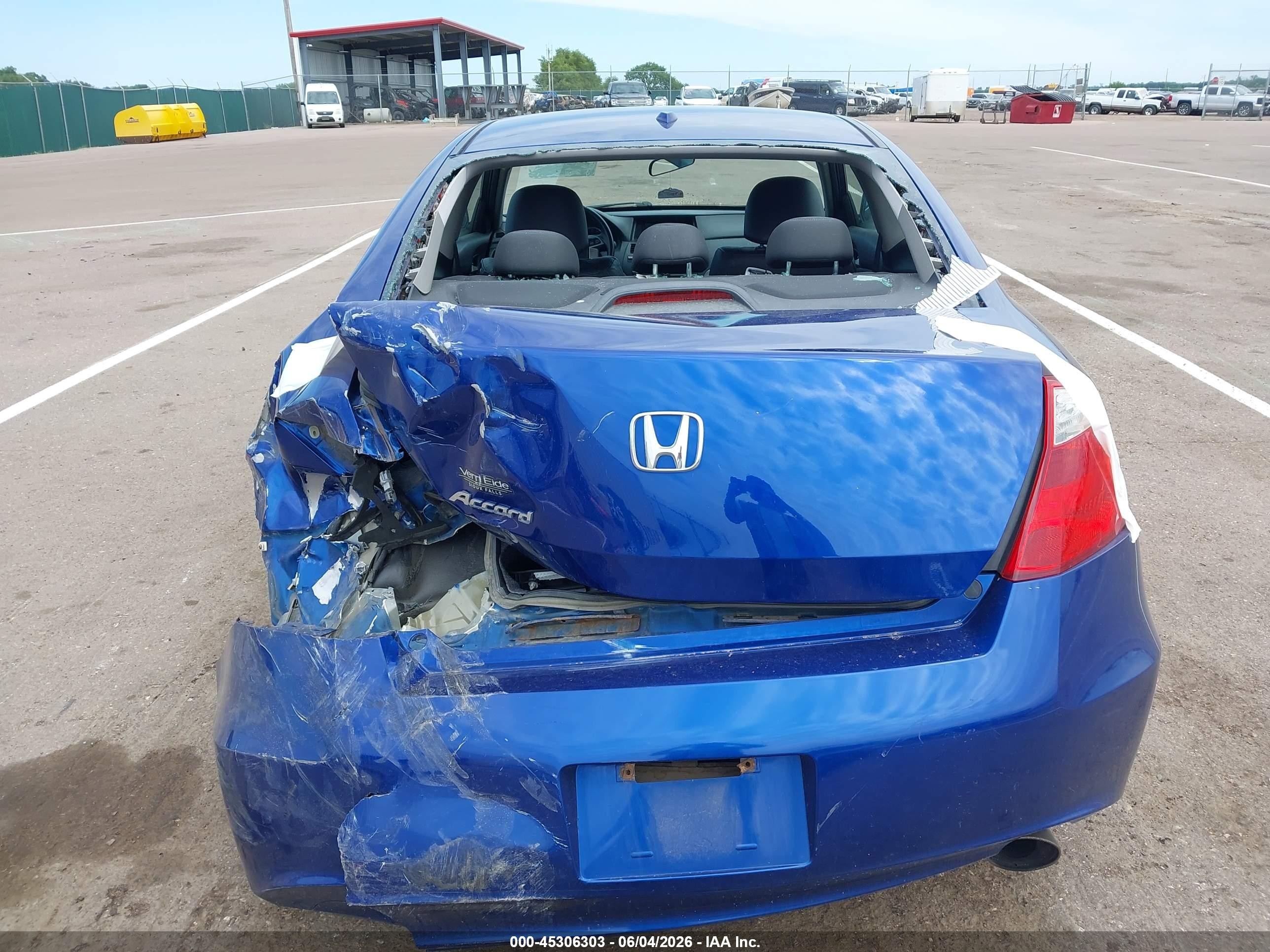2010 Honda Accord 2.4 Ex-l Синий vin: 1HGCS1B83AA002077
