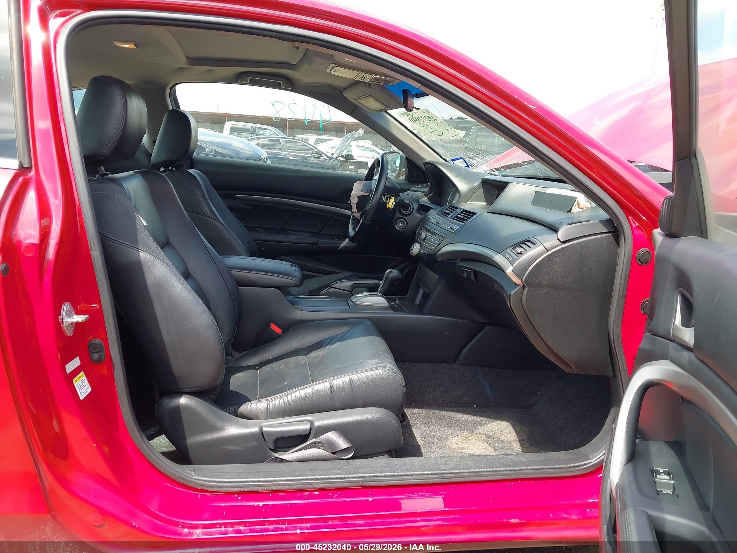 2011 Honda Accord 2.4 Ex-l Red vin: 1HGCS1B83BA004428