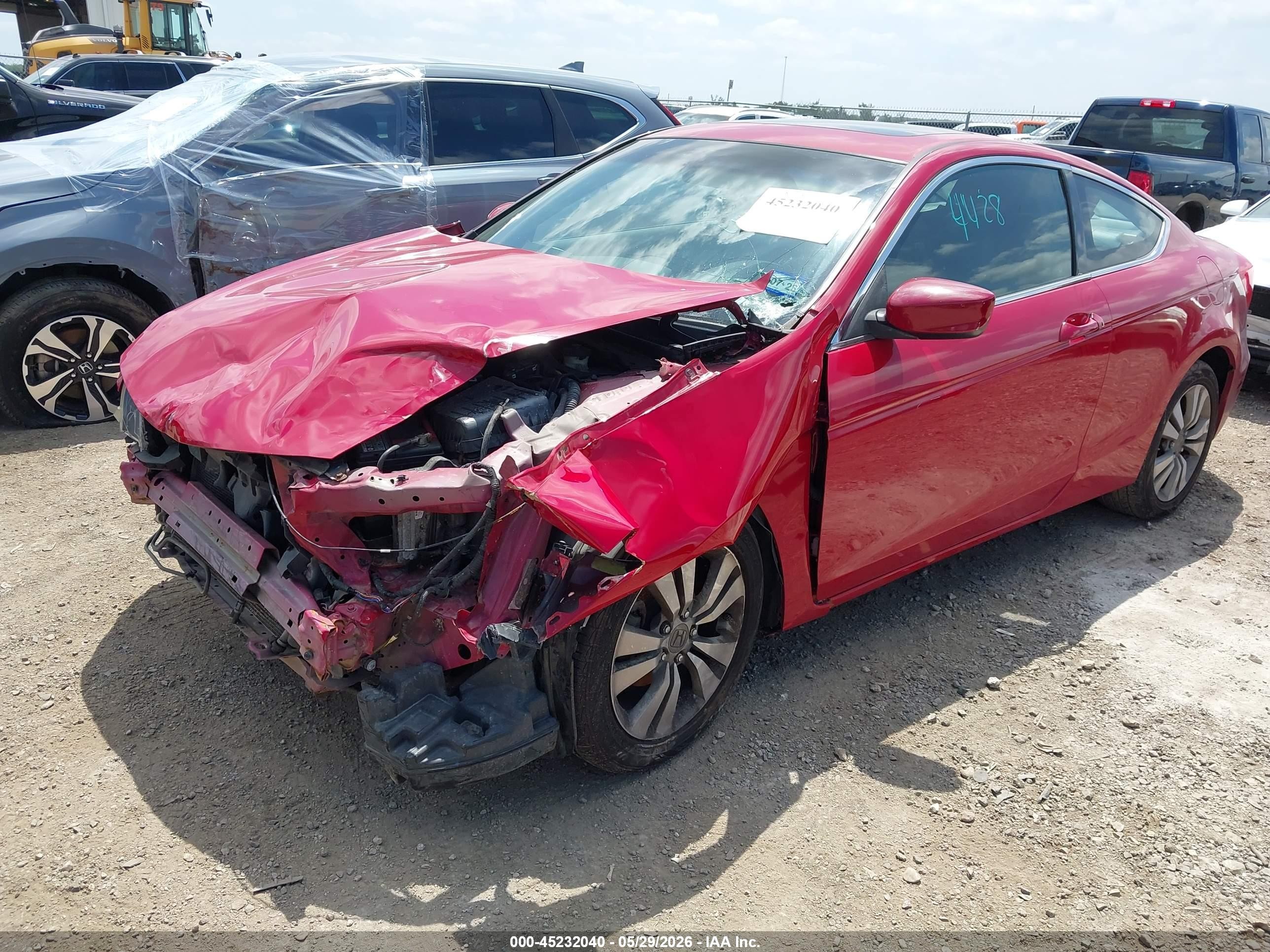 2011 Honda Accord 2.4 Ex-l Red vin: 1HGCS1B83BA004428
