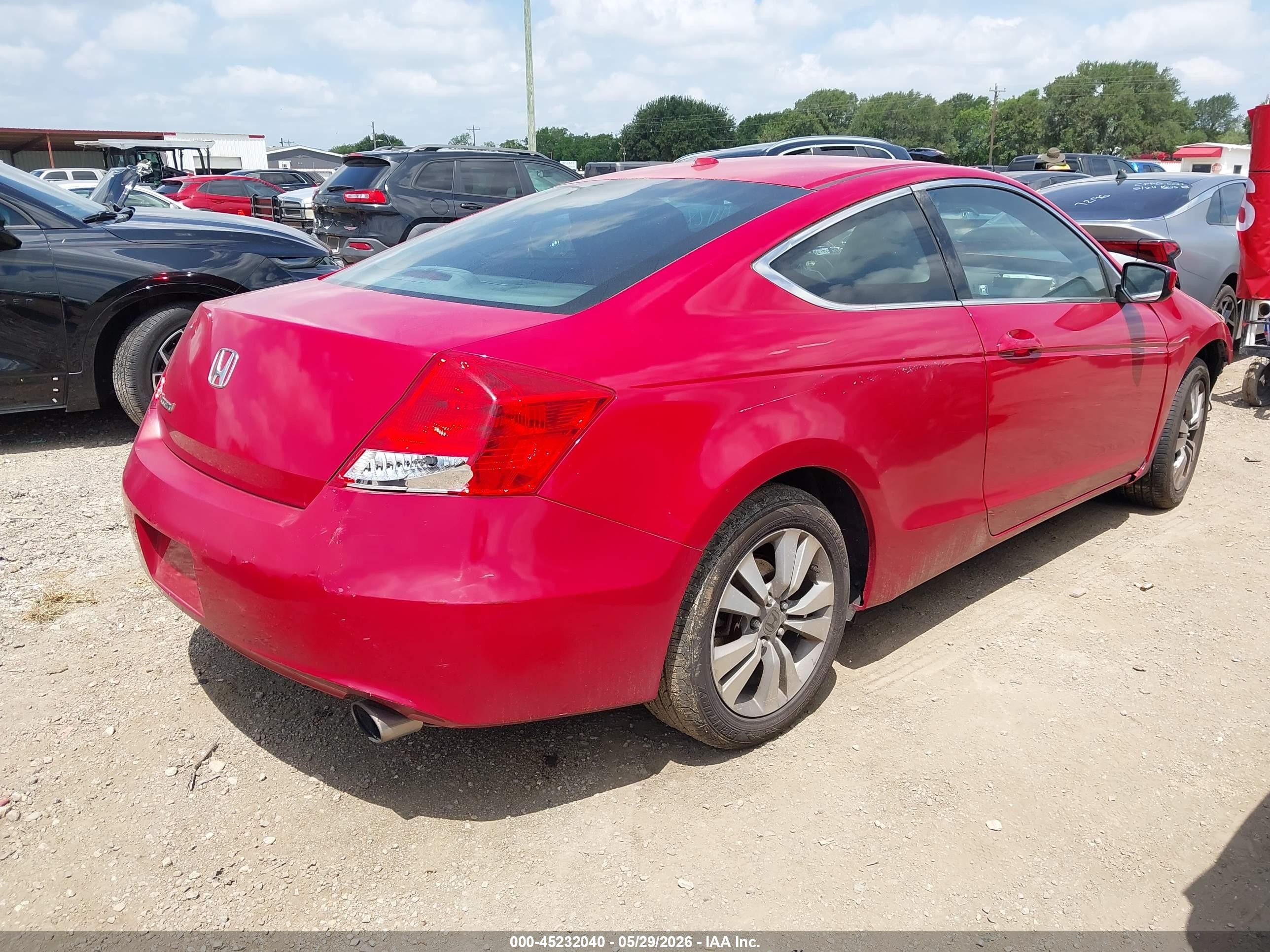 2011 Honda Accord 2.4 Ex-l Red vin: 1HGCS1B83BA004428