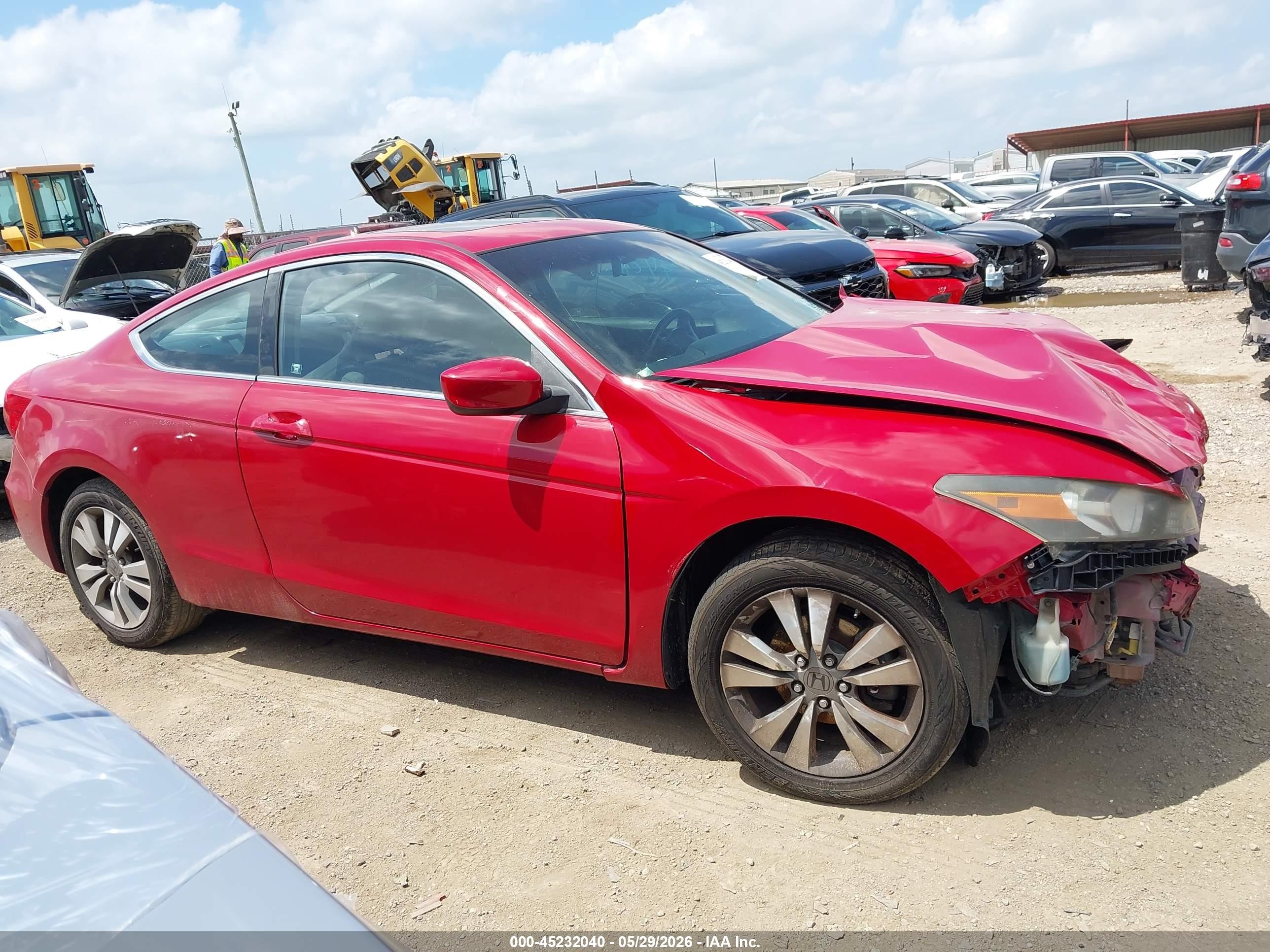 2011 Honda Accord 2.4 Ex-l Red vin: 1HGCS1B83BA004428