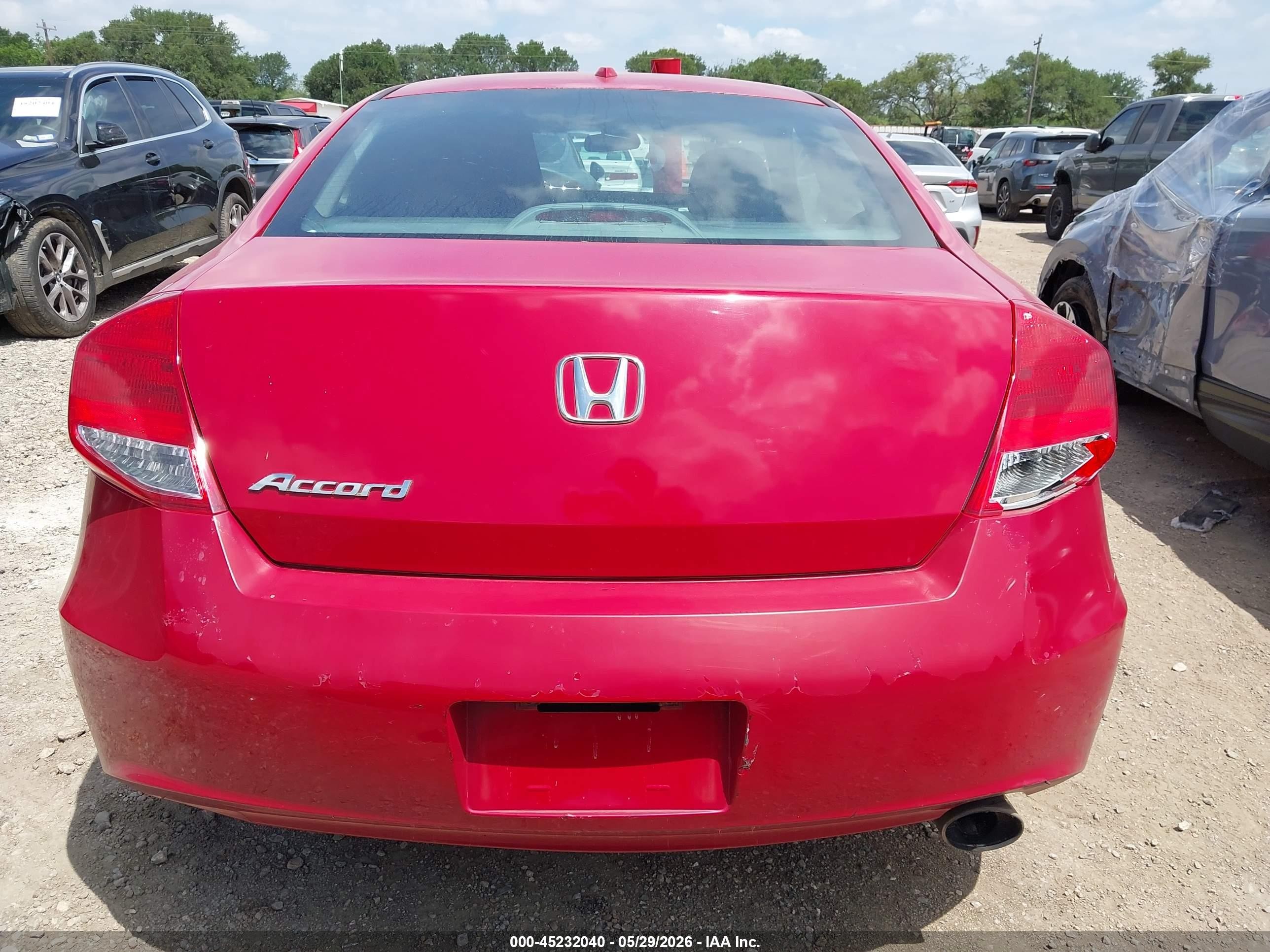 2011 Honda Accord 2.4 Ex-l Red vin: 1HGCS1B83BA004428