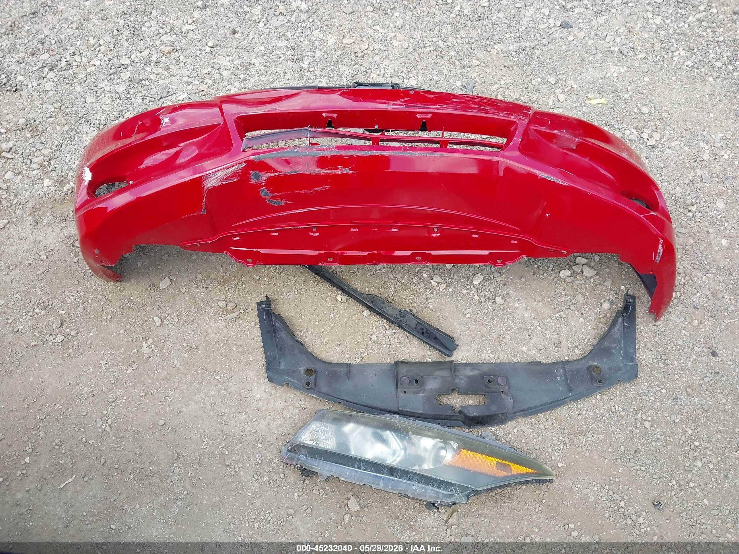 2011 Honda Accord 2.4 Ex-l Red vin: 1HGCS1B83BA004428