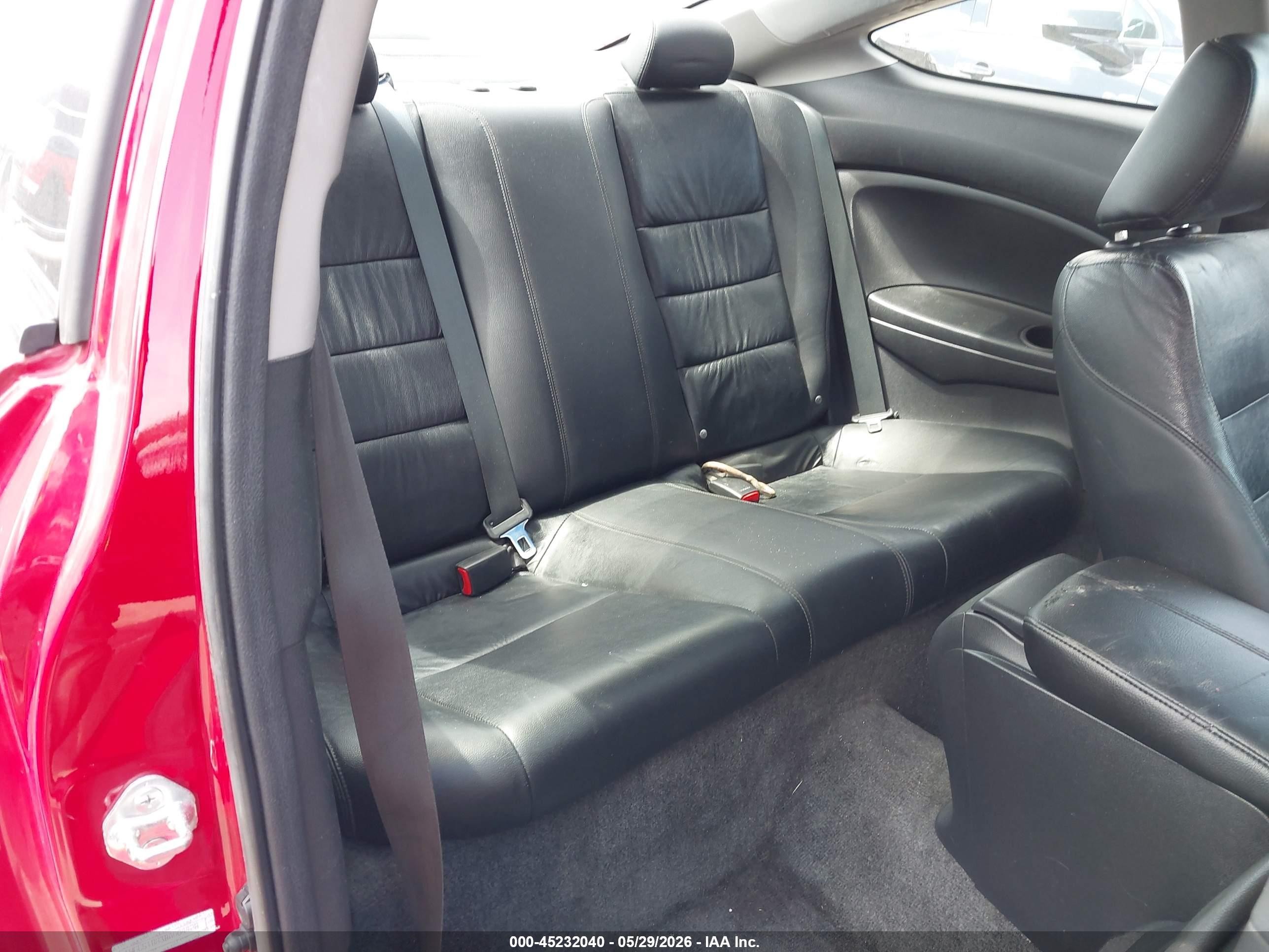 2011 Honda Accord 2.4 Ex-l Red vin: 1HGCS1B83BA004428