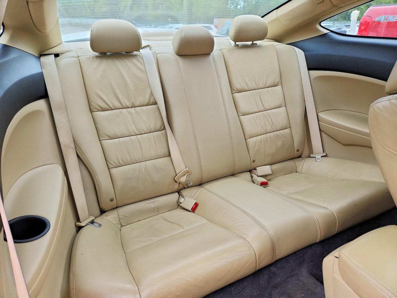 2010 Honda Accord Exl White vin: 1HGCS1B84AA012309