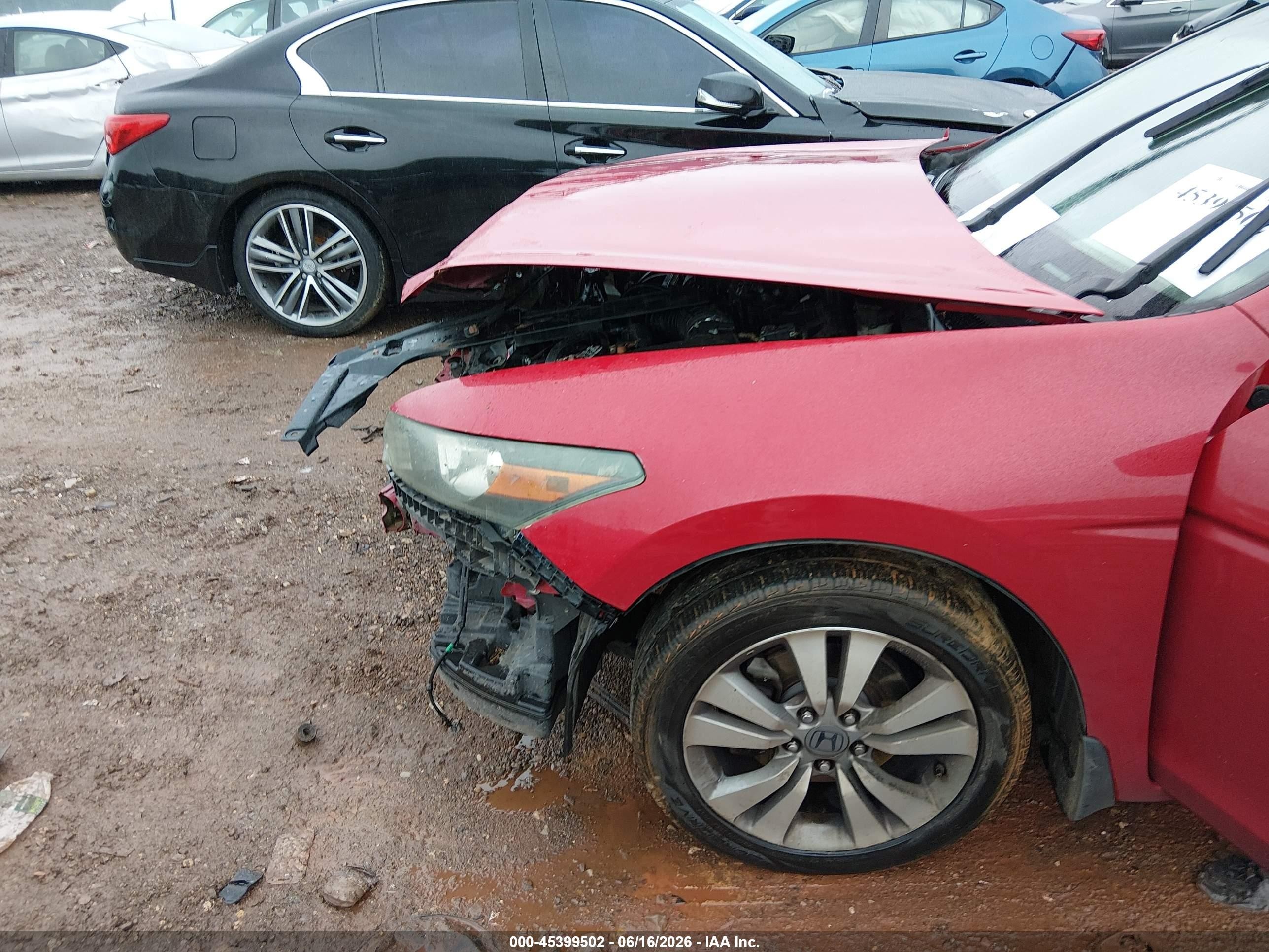 2011 Honda Accord 2.4 Ex-l Red vin: 1HGCS1B85BA003345