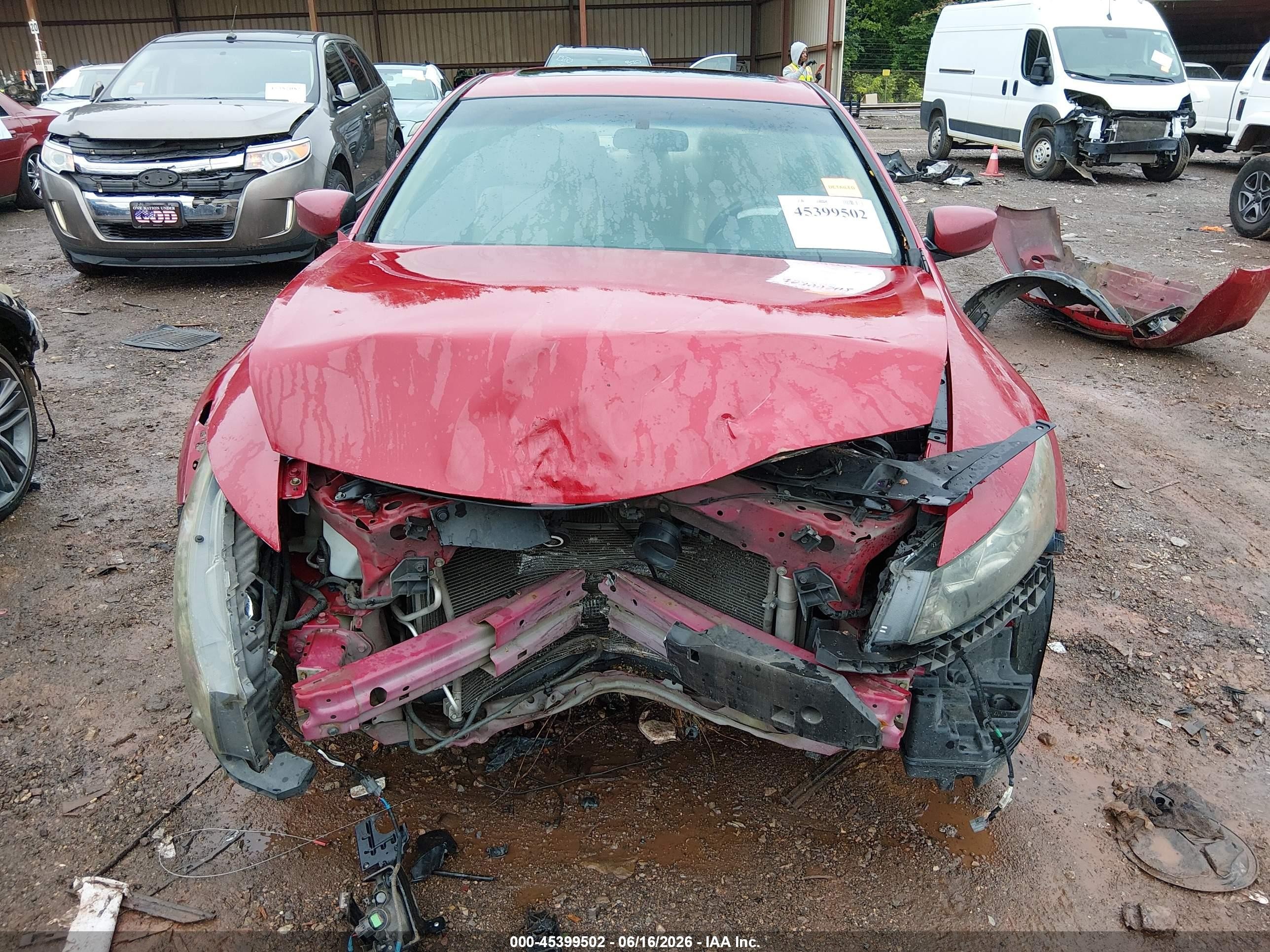 2011 Honda Accord 2.4 Ex-l Red vin: 1HGCS1B85BA003345