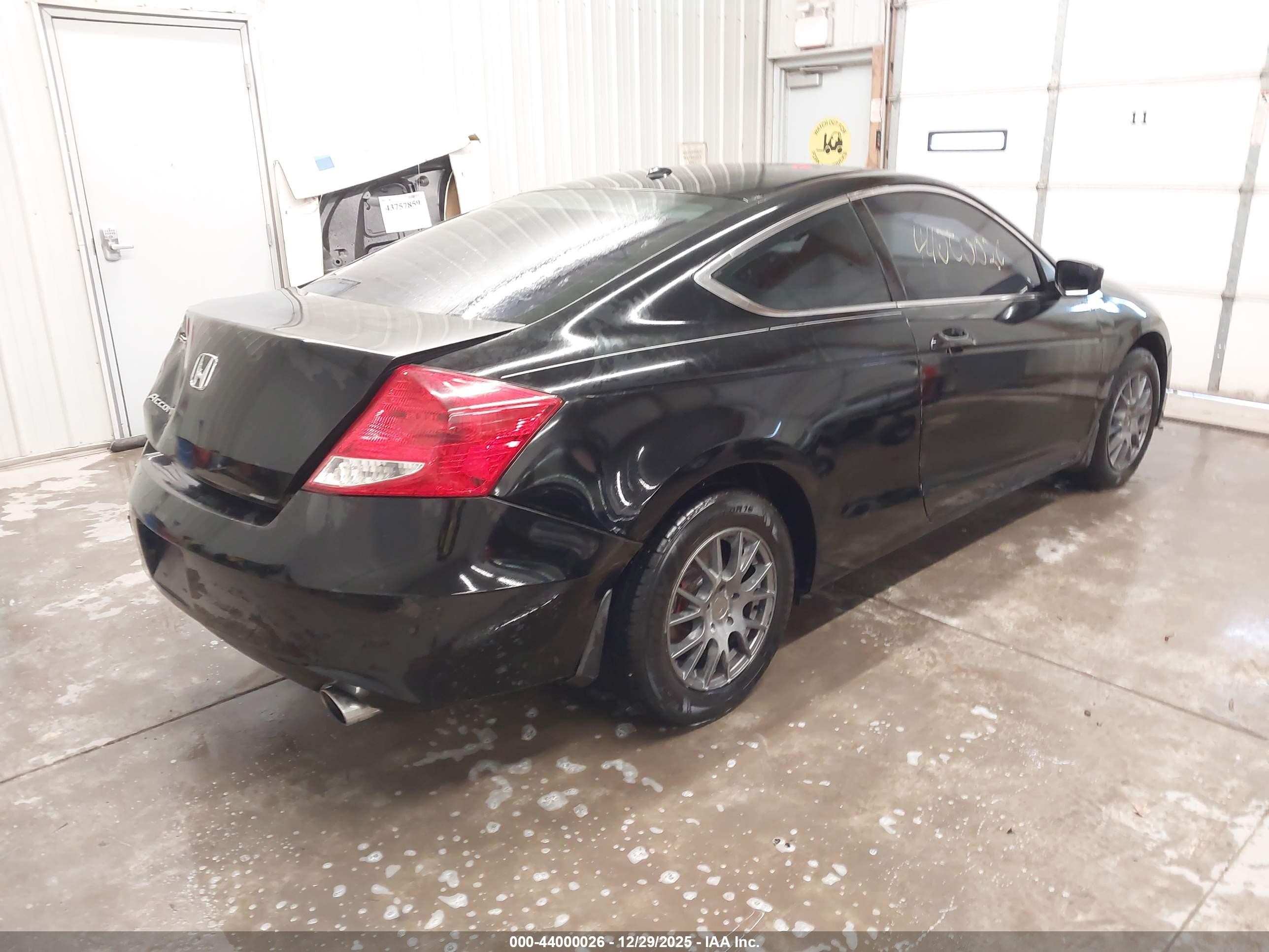 2011 Honda Accord 2.4 Ex-l Black vin: 1HGCS1B85BA003667