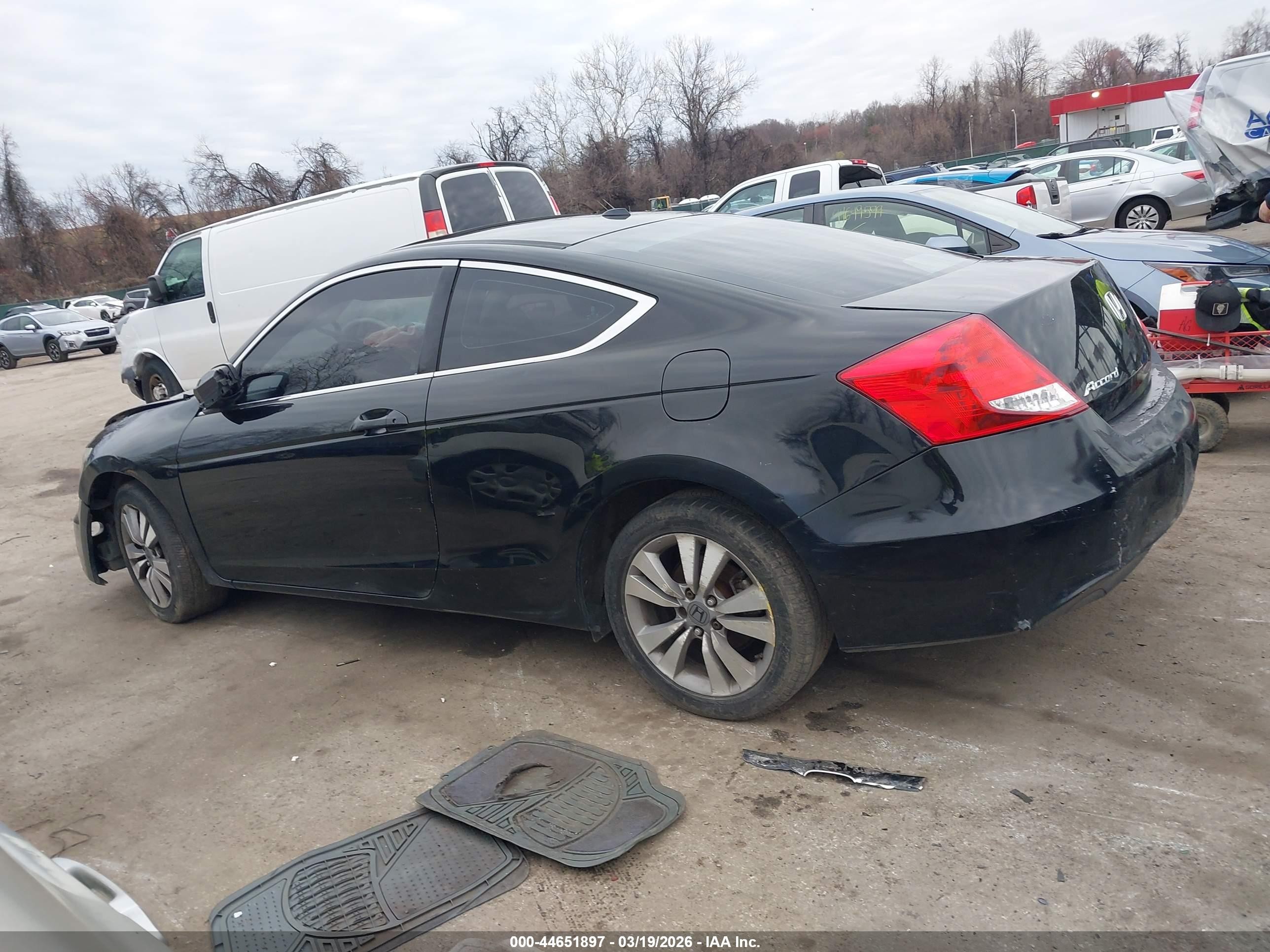 2011 Honda Accord 2.4 Ex-l Black vin: 1HGCS1B88BA007048