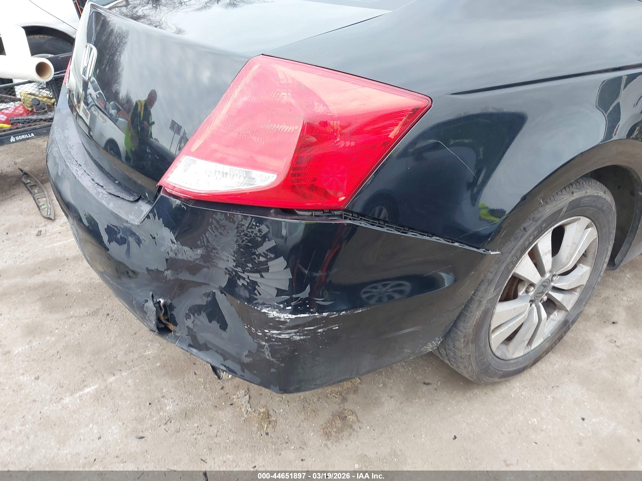 2011 Honda Accord 2.4 Ex-l Black vin: 1HGCS1B88BA007048