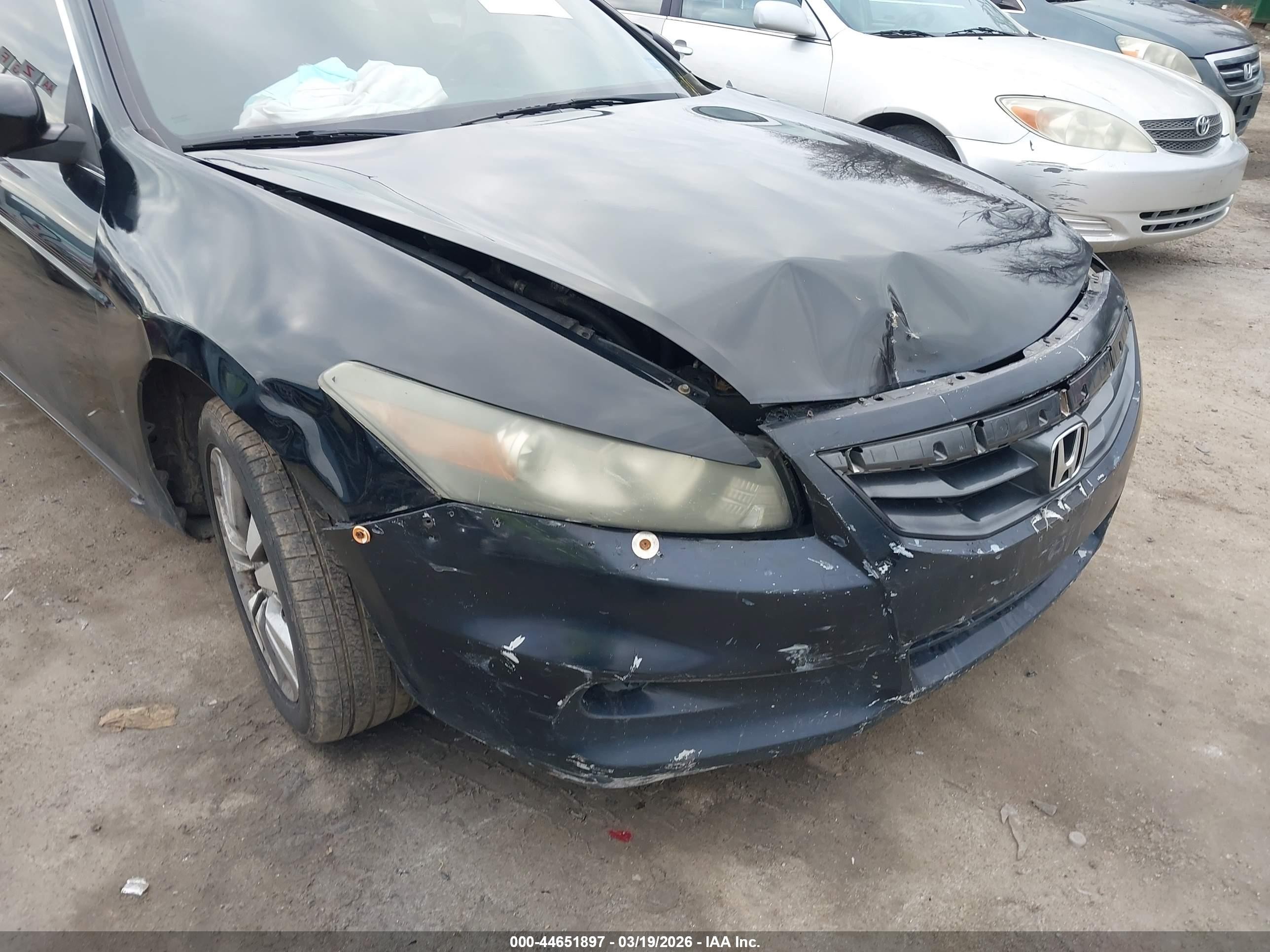 2011 Honda Accord 2.4 Ex-l Black vin: 1HGCS1B88BA007048