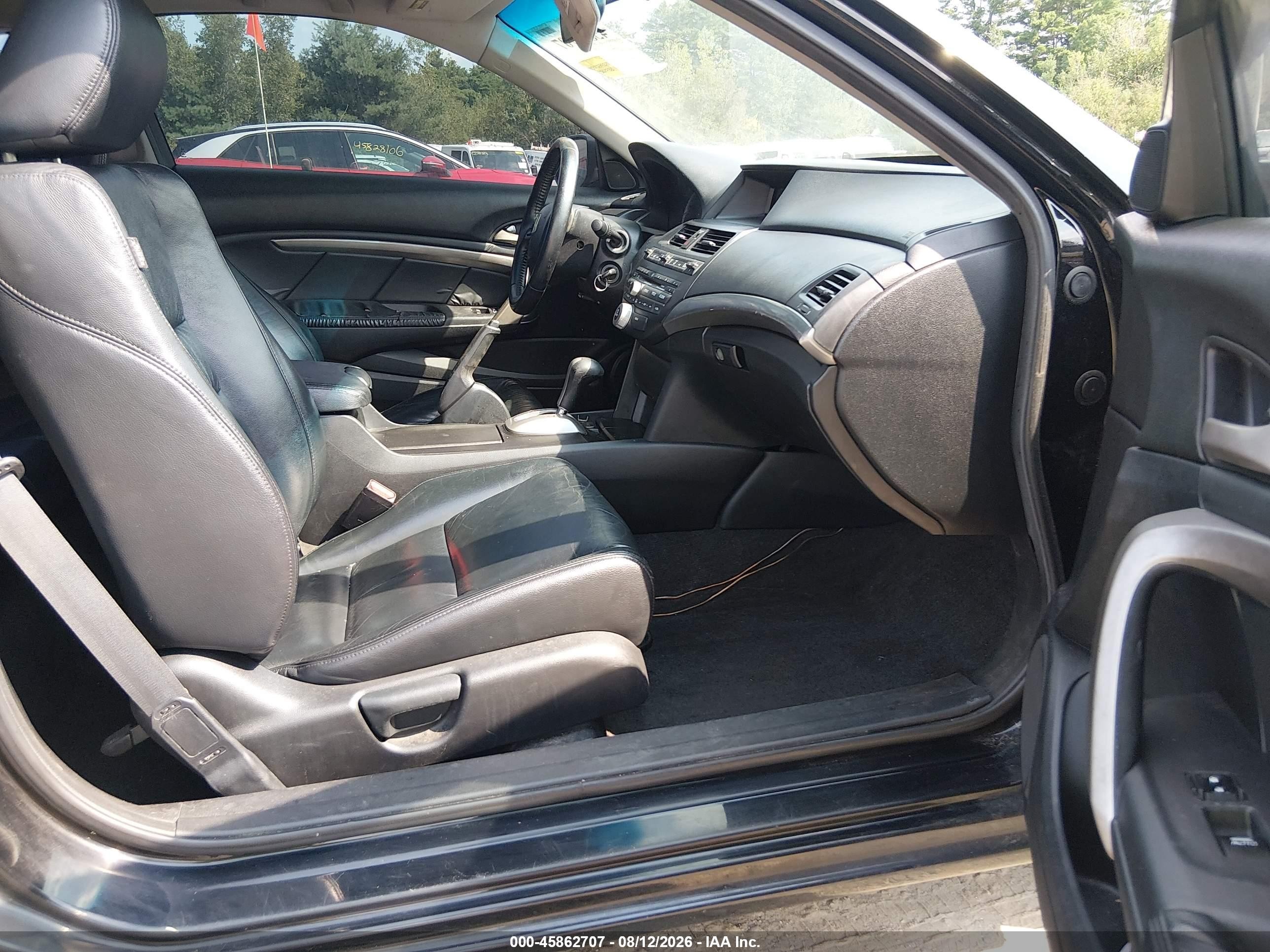2010 Honda Accord 2.4 Ex-l Черный vin: 1HGCS1B8XAA008667