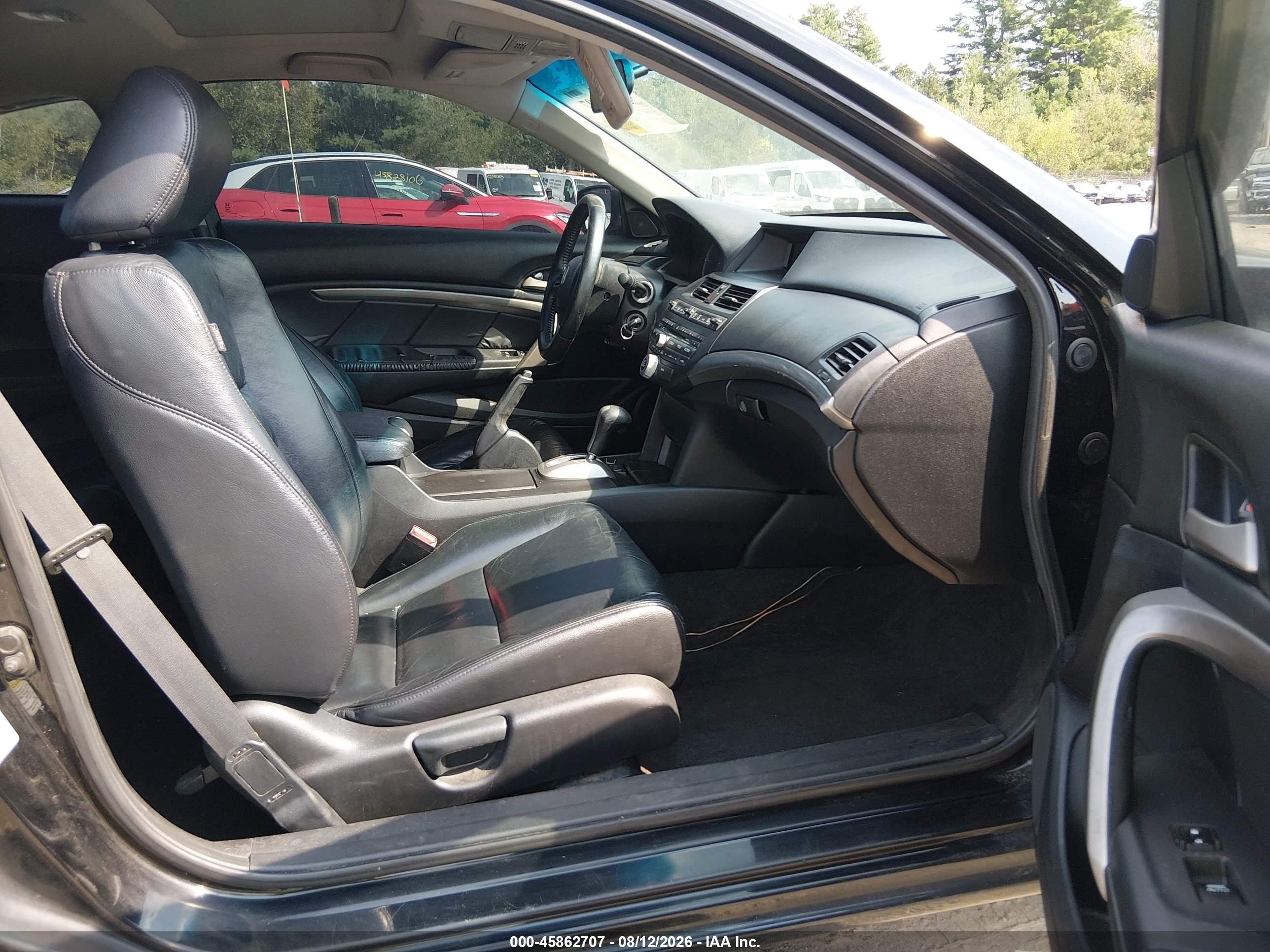 2010 Honda Accord 2.4 Ex-l Черный vin: 1HGCS1B8XAA008667