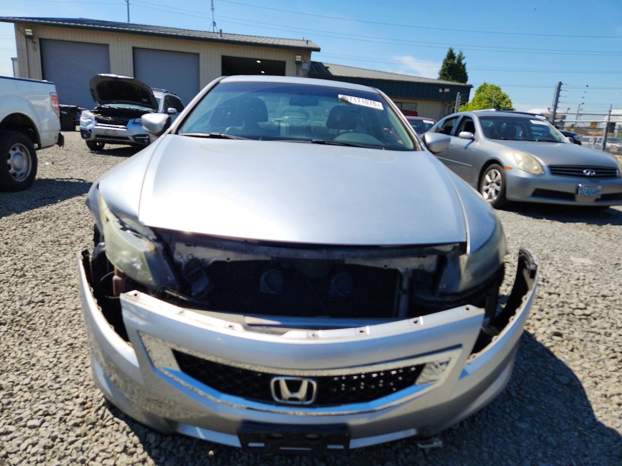 2009 Honda Accord Exl Silver vin: 1HGCS22849A010027