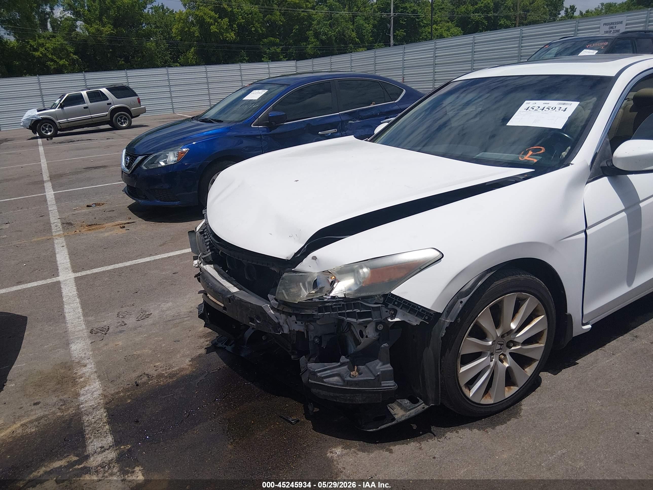 2008 Honda Accord 3.5 Ex-l White vin: 1HGCS22878A011025