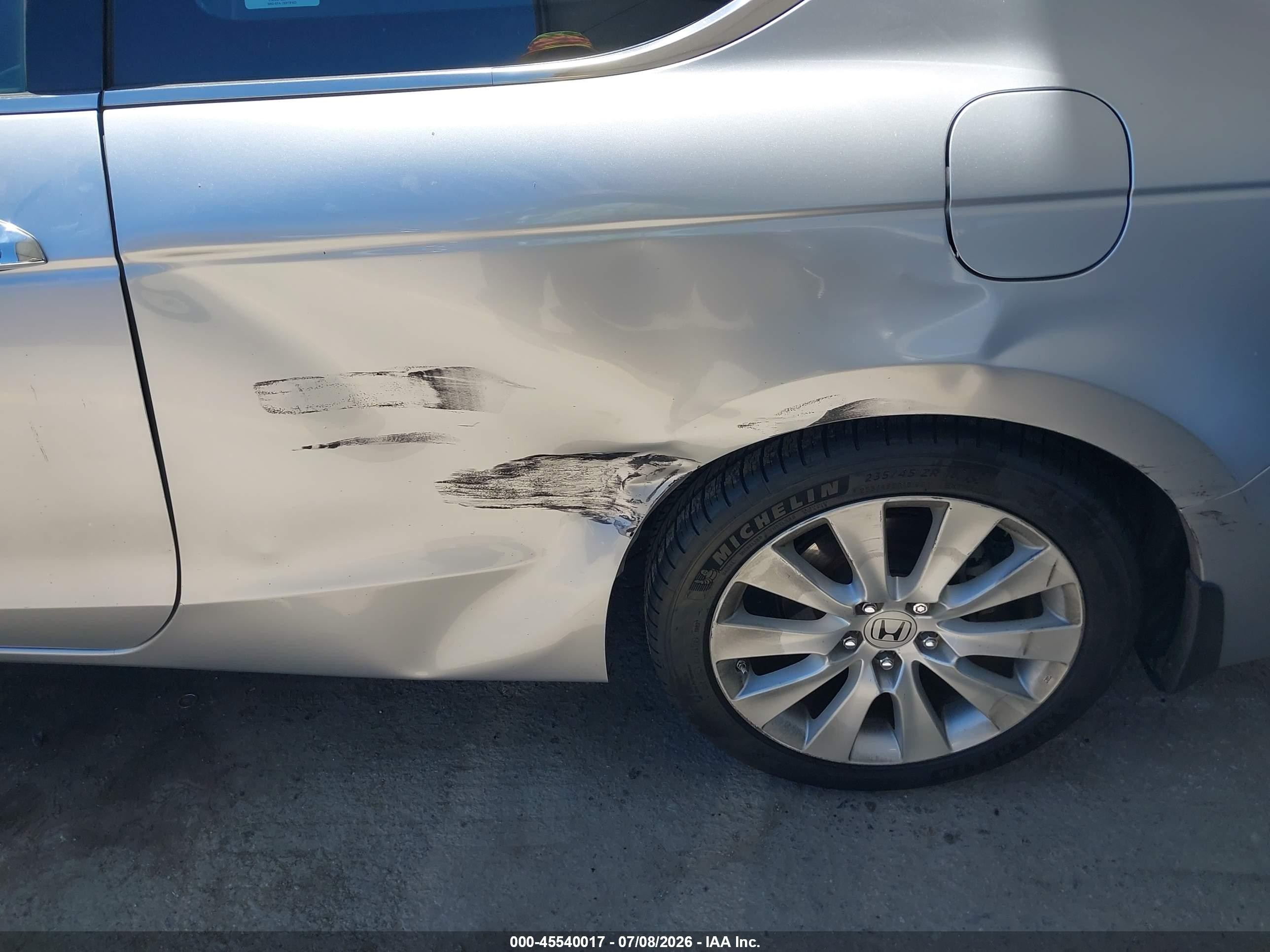 2009 Honda Accord 3.5 Ex-l Silver vin: 1HGCS22899A004398