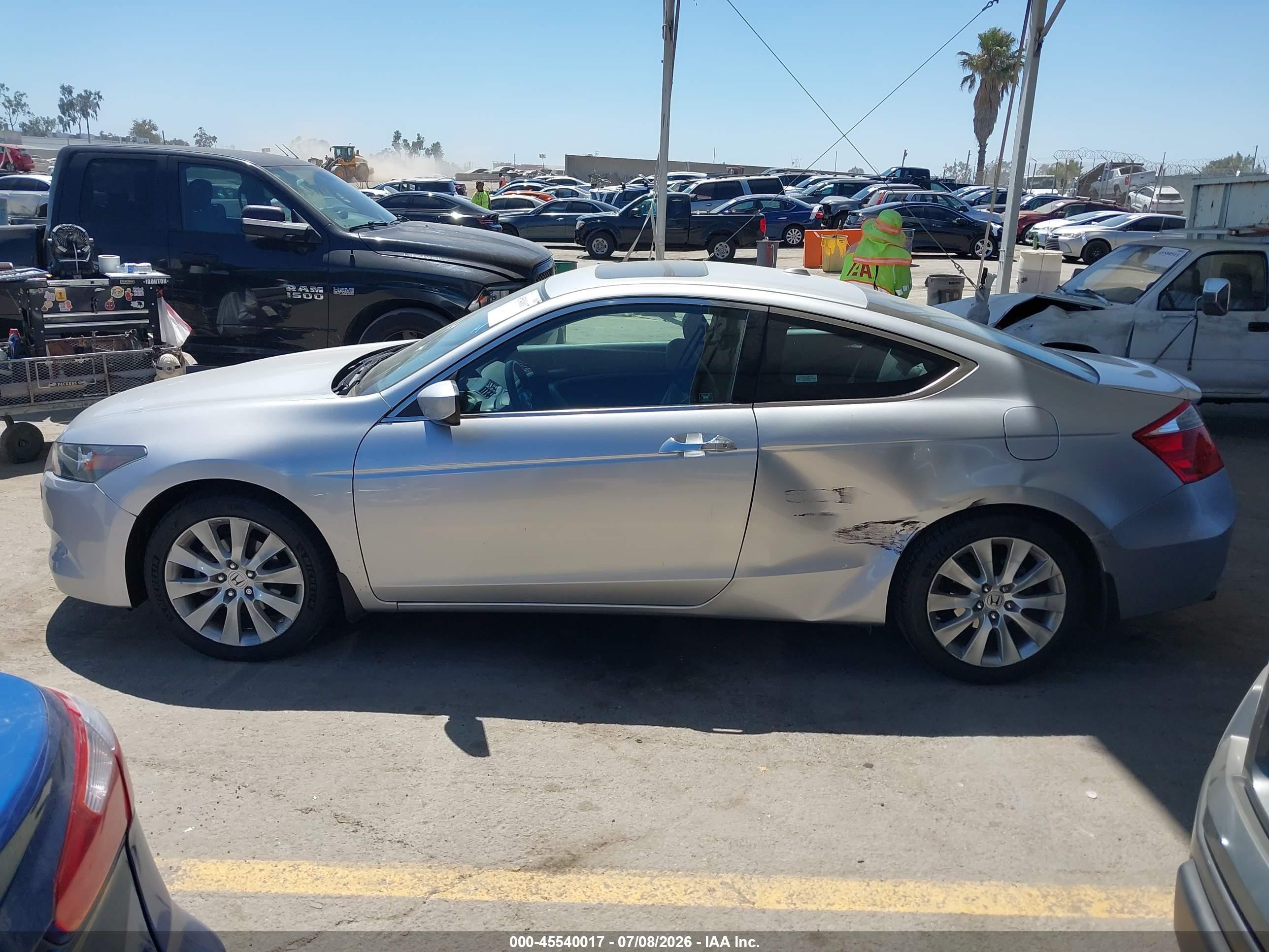 2009 Honda Accord 3.5 Ex-l Silver vin: 1HGCS22899A004398