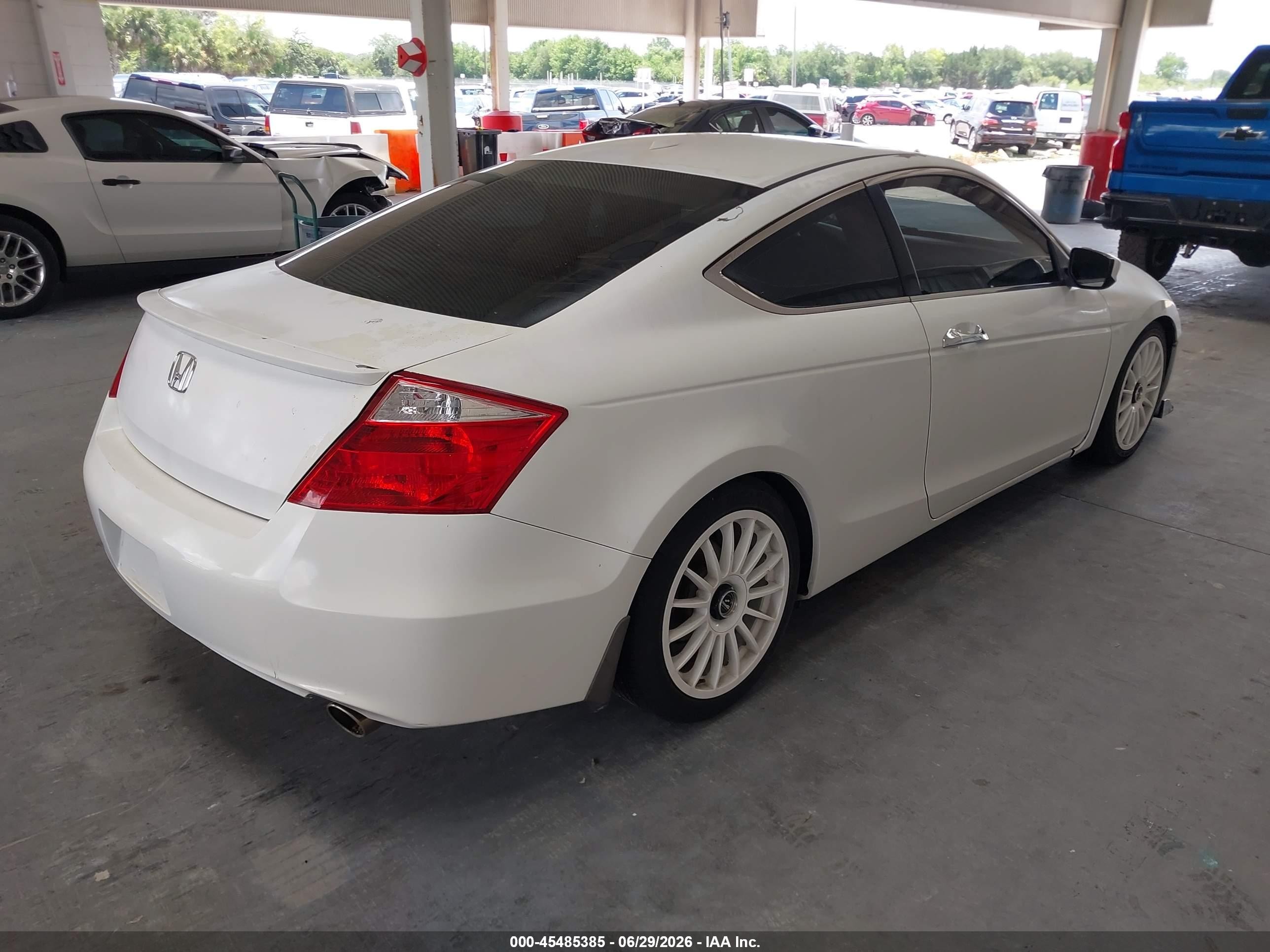 2008 Honda Accord 3.5 Ex-l White vin: 1HGCS228X8A016056