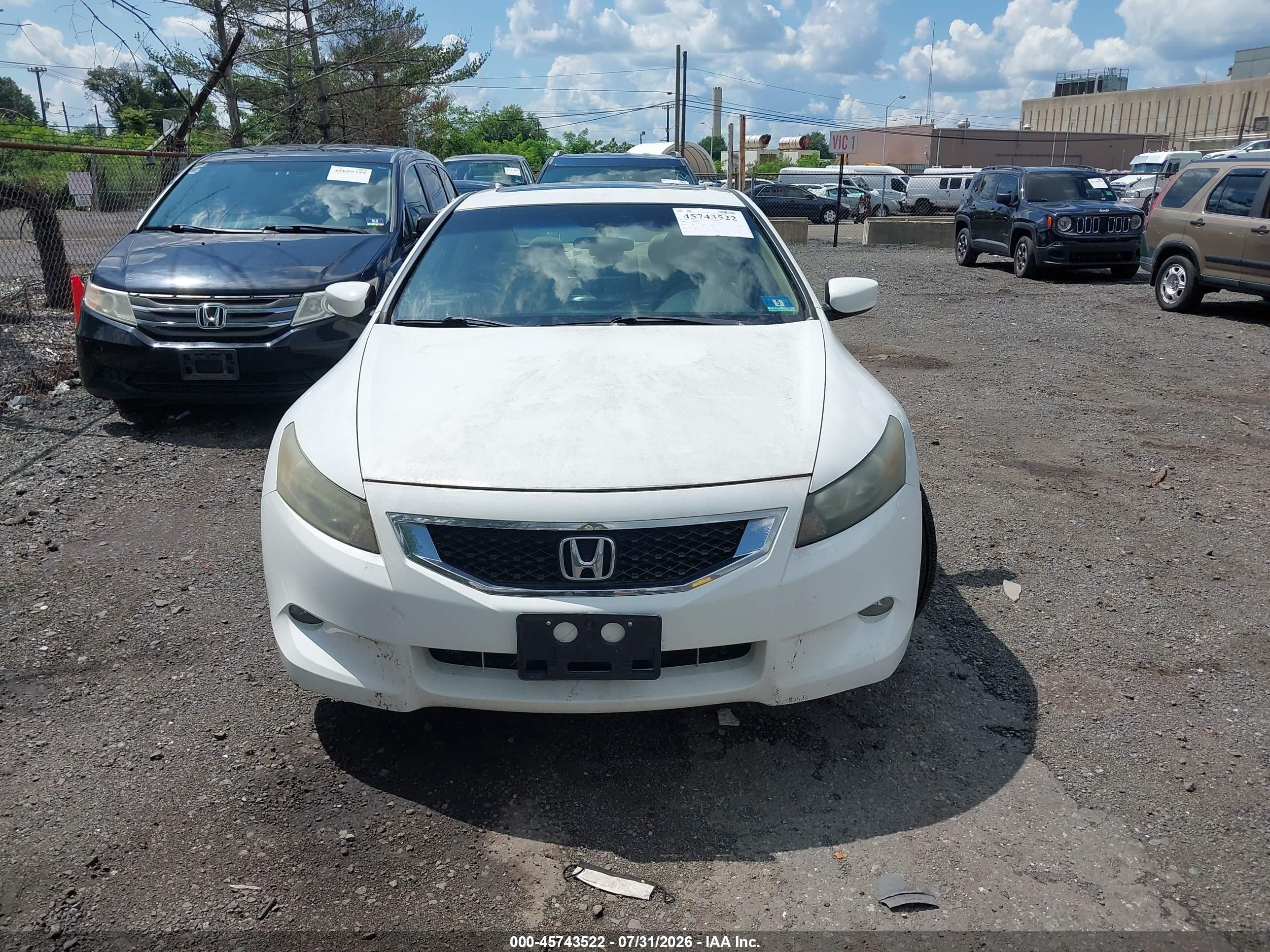 2009 Honda Accord 3.5 Ex-l Белый vin: 1HGCS228X9A003499