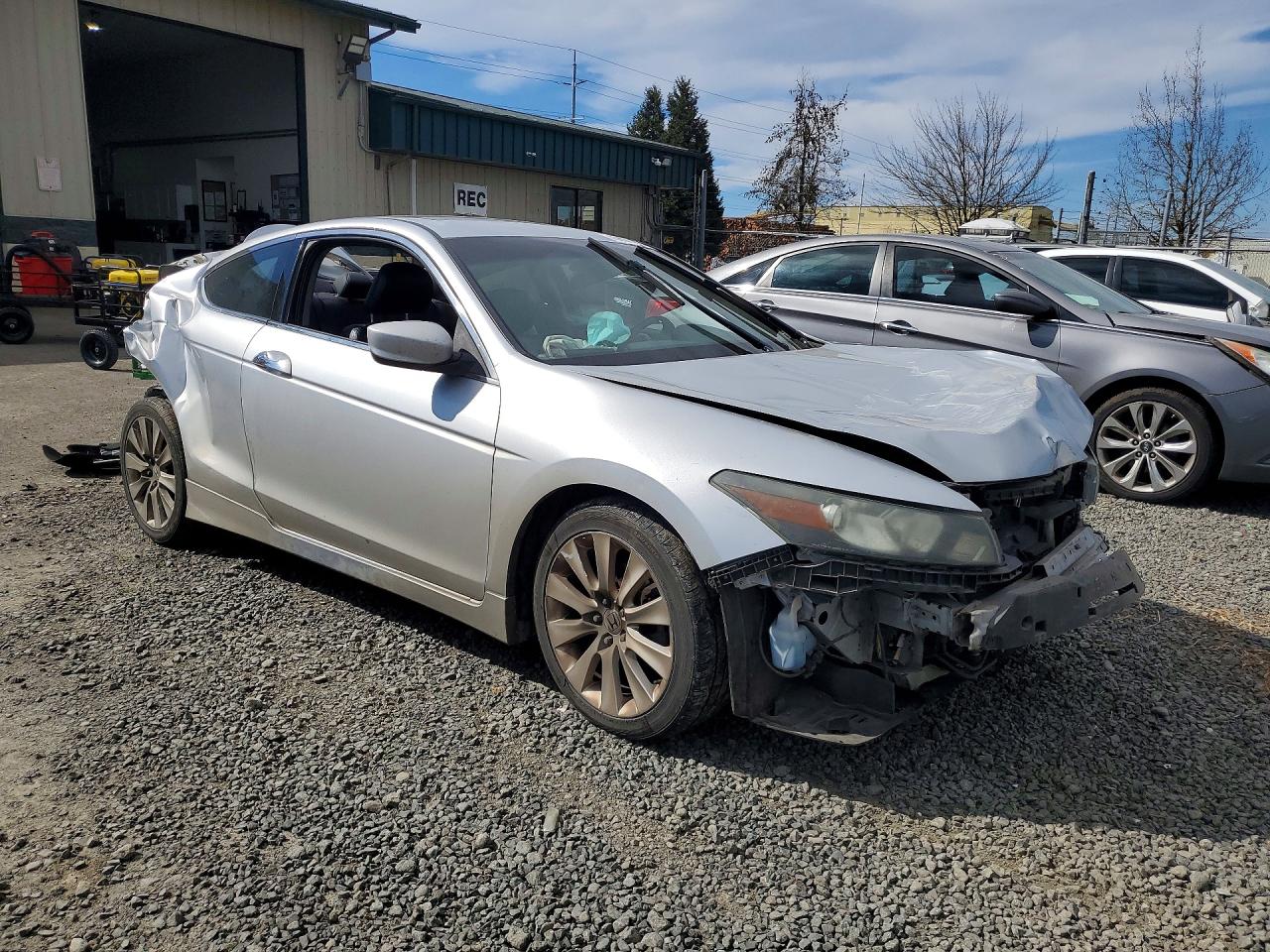 2009 Honda Accord Exl Silver vin: 1HGCS228X9A009738