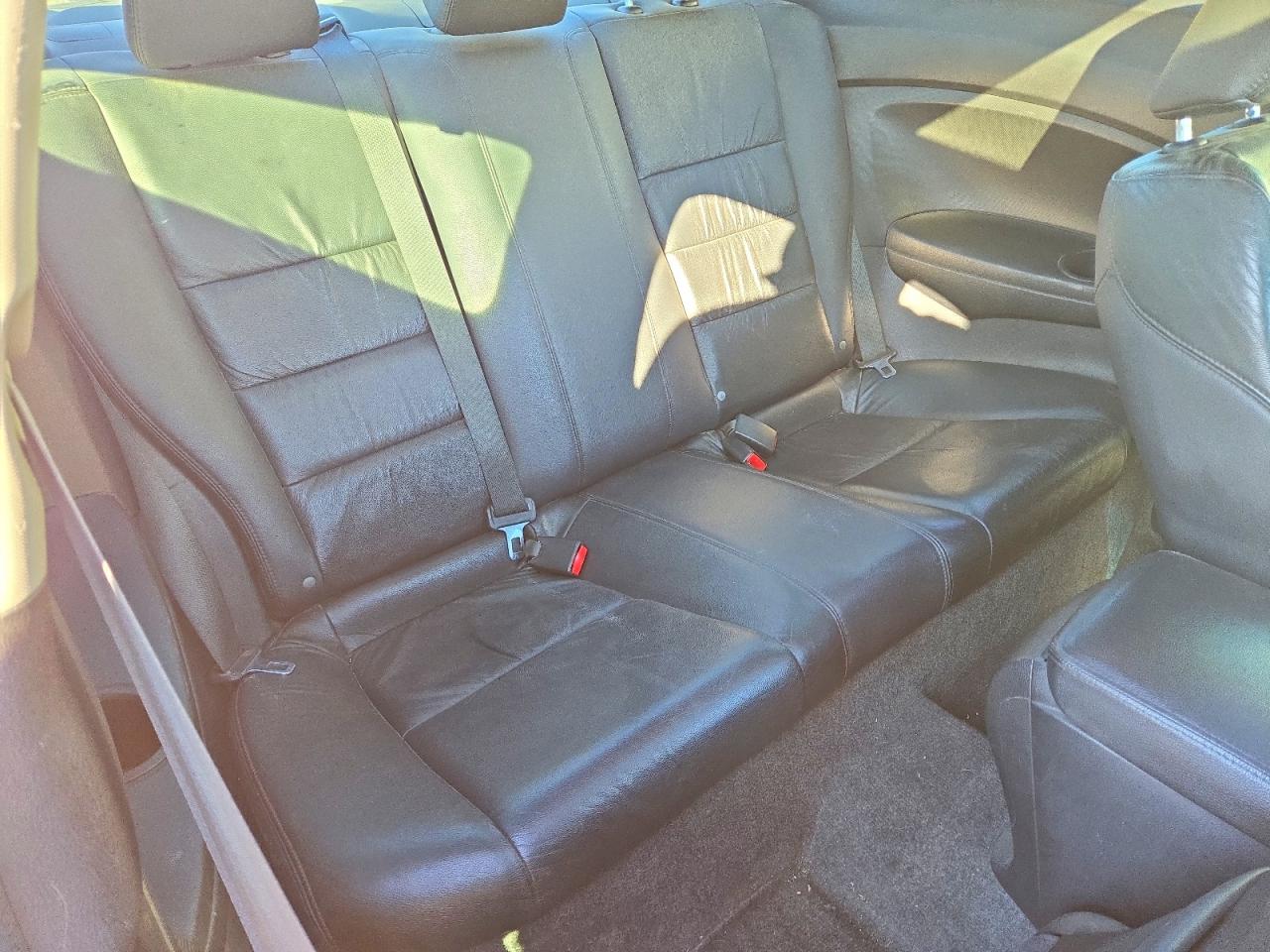 2011 Honda Accord Exl Red vin: 1HGCS2A82BA800448
