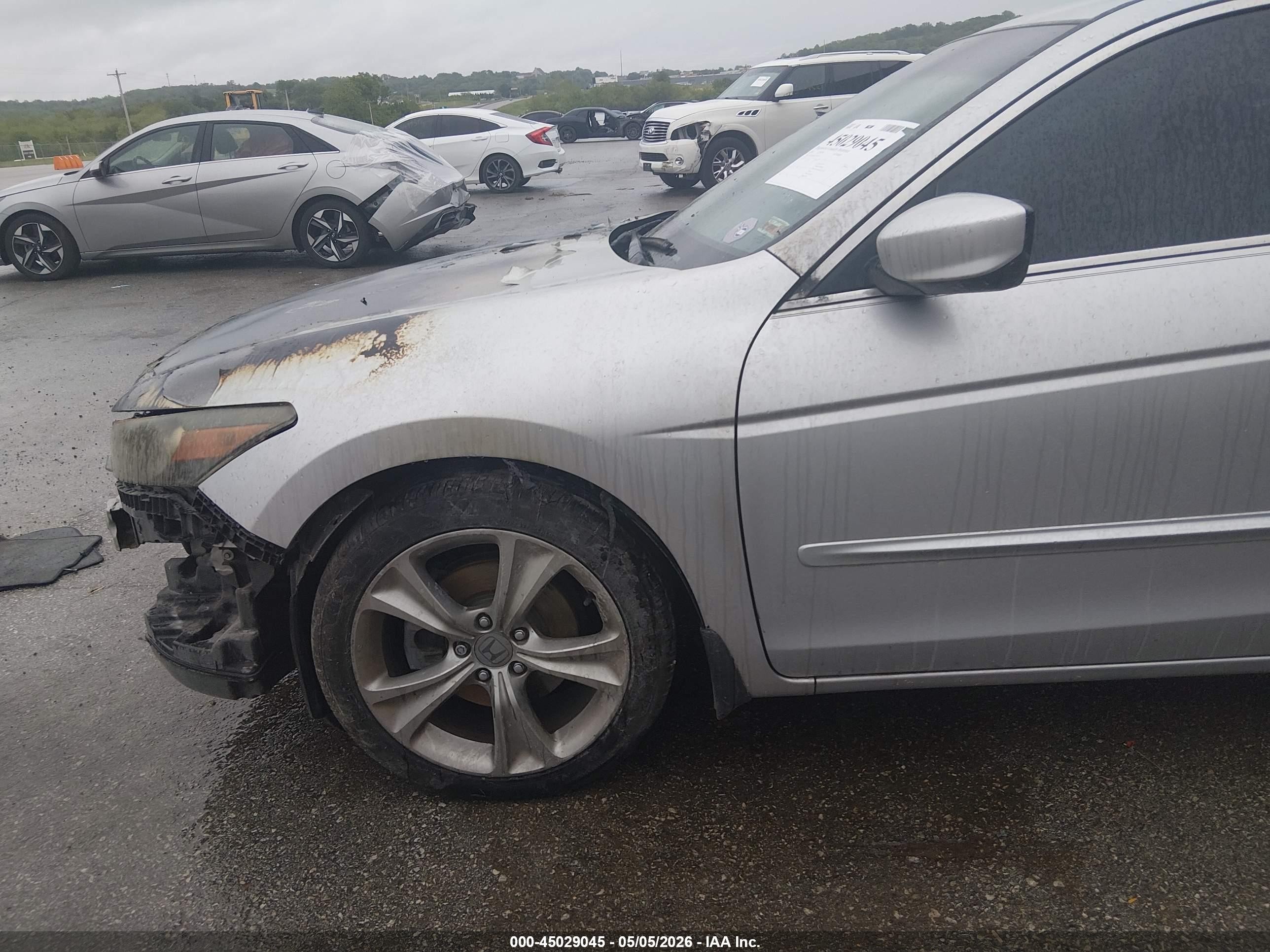 2011 Honda Accord 3.5 Ex-l Серебряный vin: 1HGCS2B81BA007107