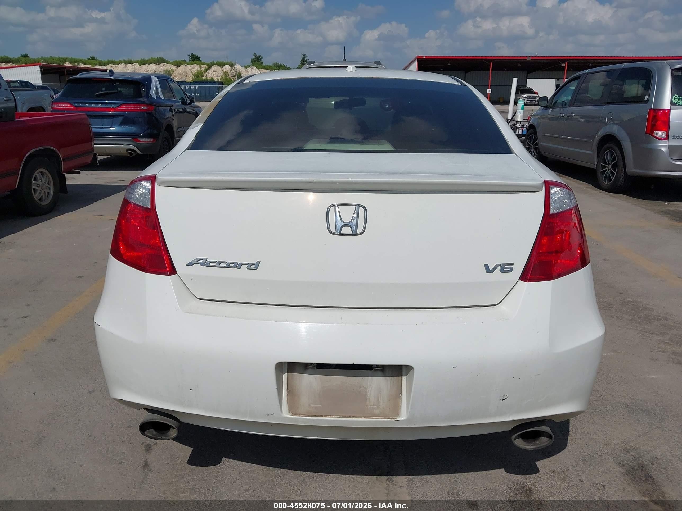 2010 Honda Accord 3.5 Ex-l White vin: 1HGCS2B82AA008362
