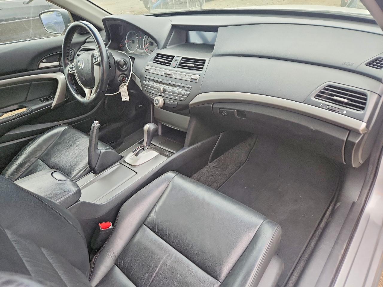 2011 Honda Accord Exl Silver vin: 1HGCS2B82BA002370