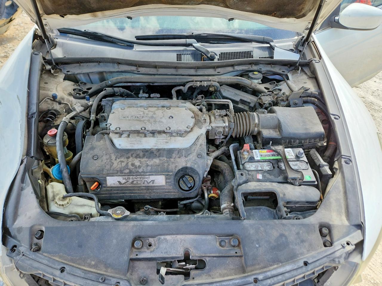 2012 Honda Accord Exl White vin: 1HGCS2B82CA011412