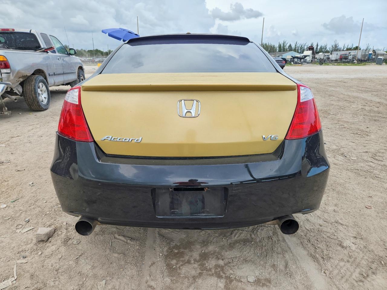 2010 Honda Accord Exl Black vin: 1HGCS2B84AA000408