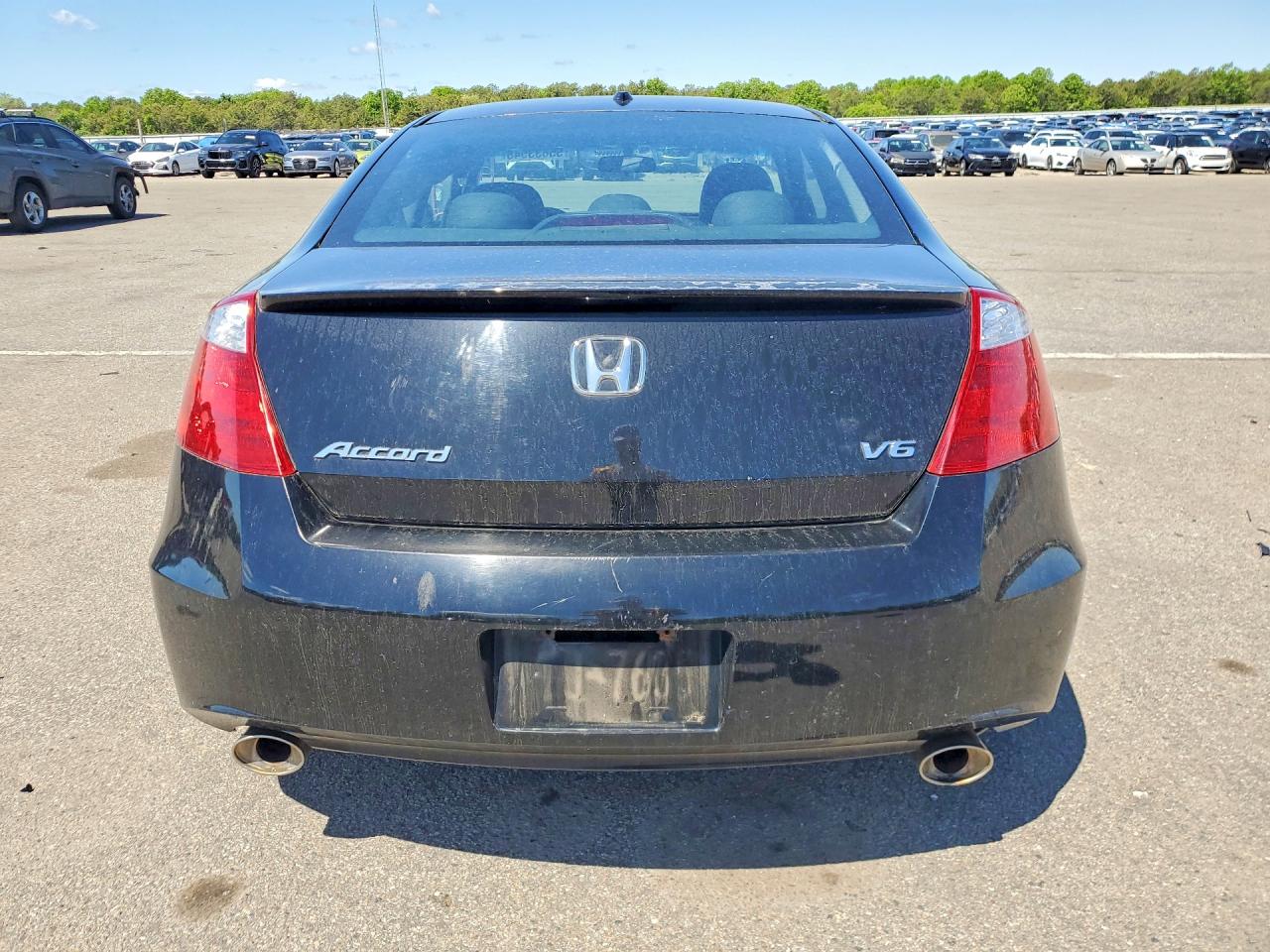 2010 Honda Accord Black vin: 1HGCS2B85AA000062