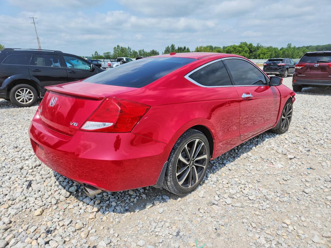 2011 Honda Accord Exl Red vin: 1HGCS2B86BA004686