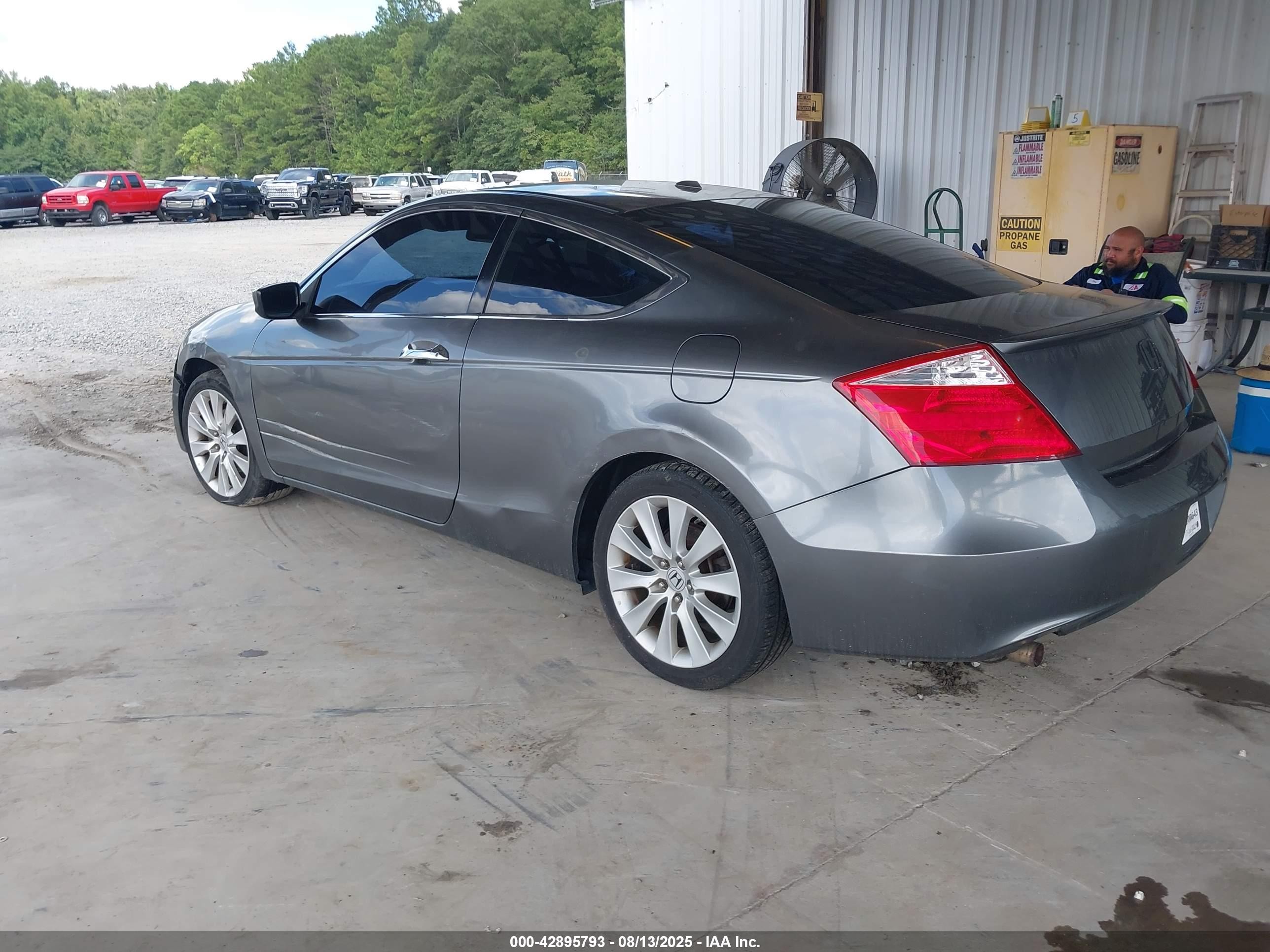 2010 Honda Accord 3.5 Ex-l Gray vin: 1HGCS2B87AA010611