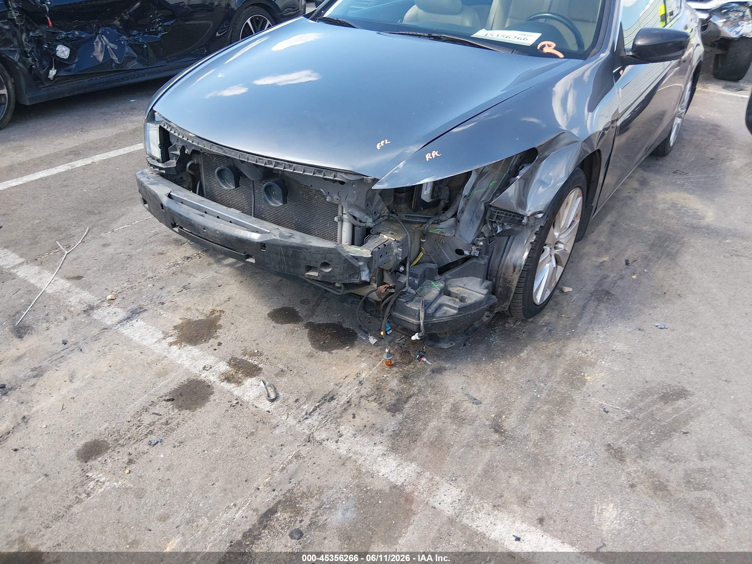 2010 Honda Accord 3.5 Ex-l Silver vin: 1HGCS2B89AA008049
