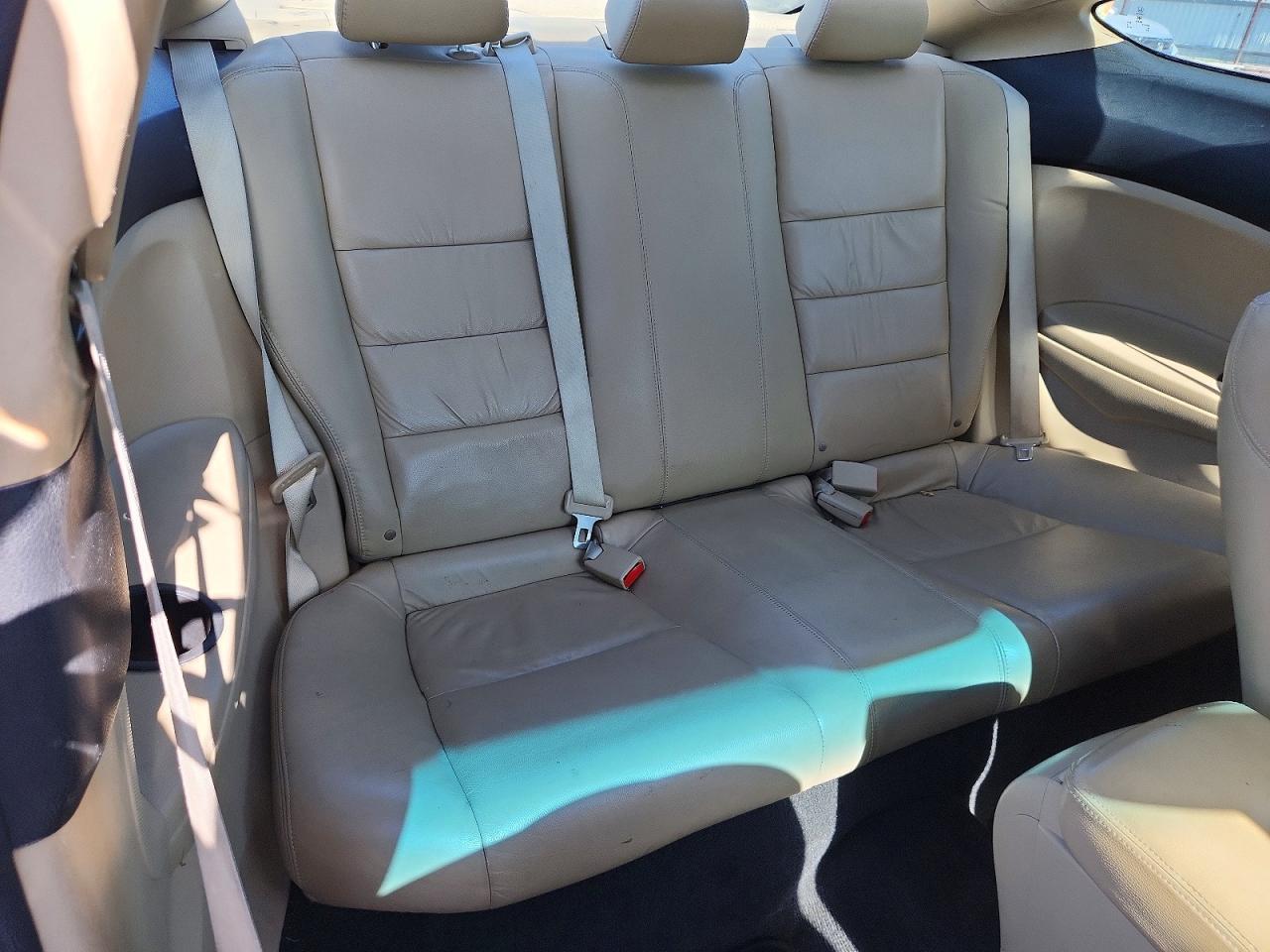 2012 Honda Accord Exl White vin: 1HGCS2B89CA009141