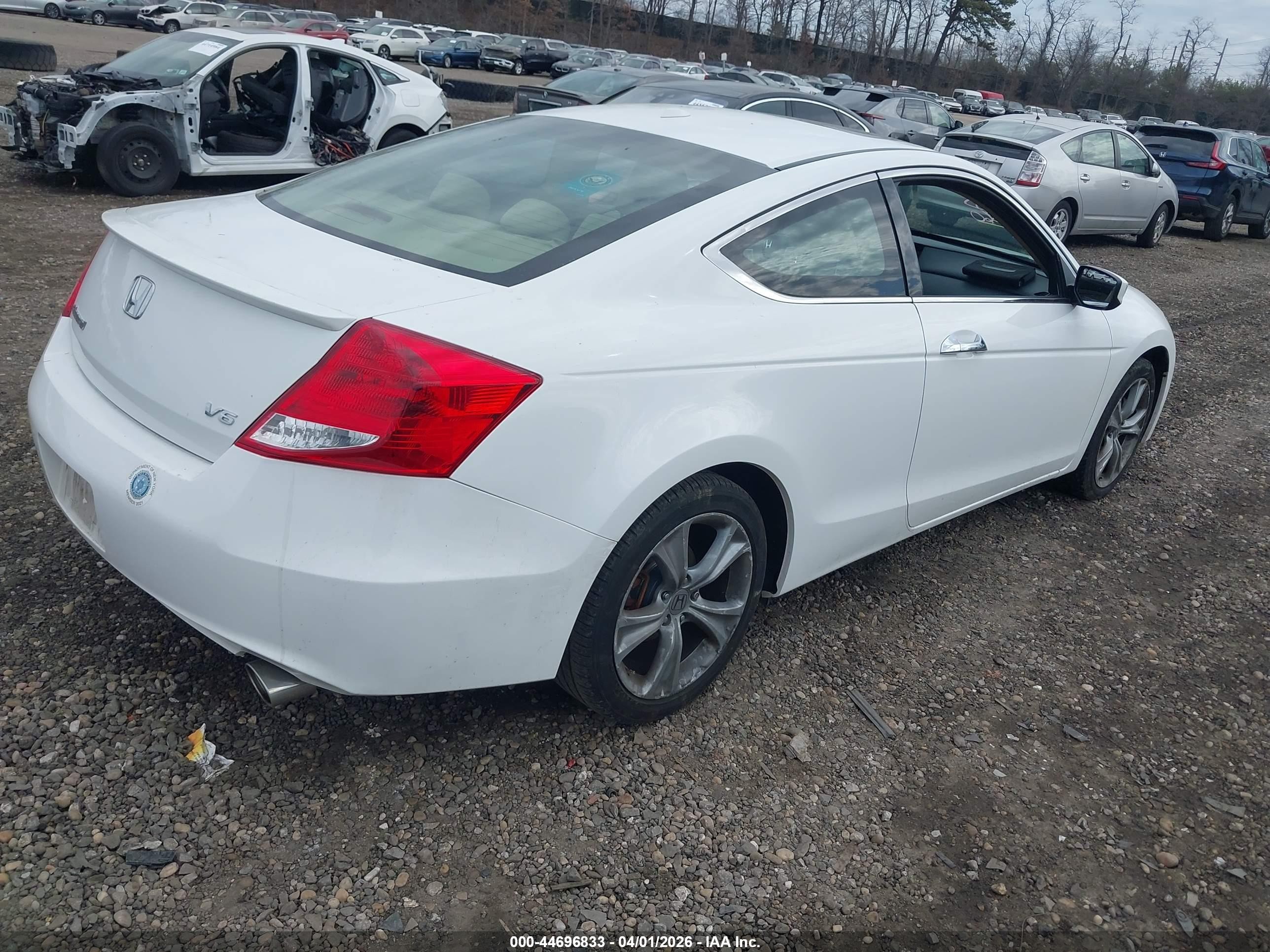 2012 Honda Accord 3.5 Ex-l White vin: 1HGCS2B8XCA007396