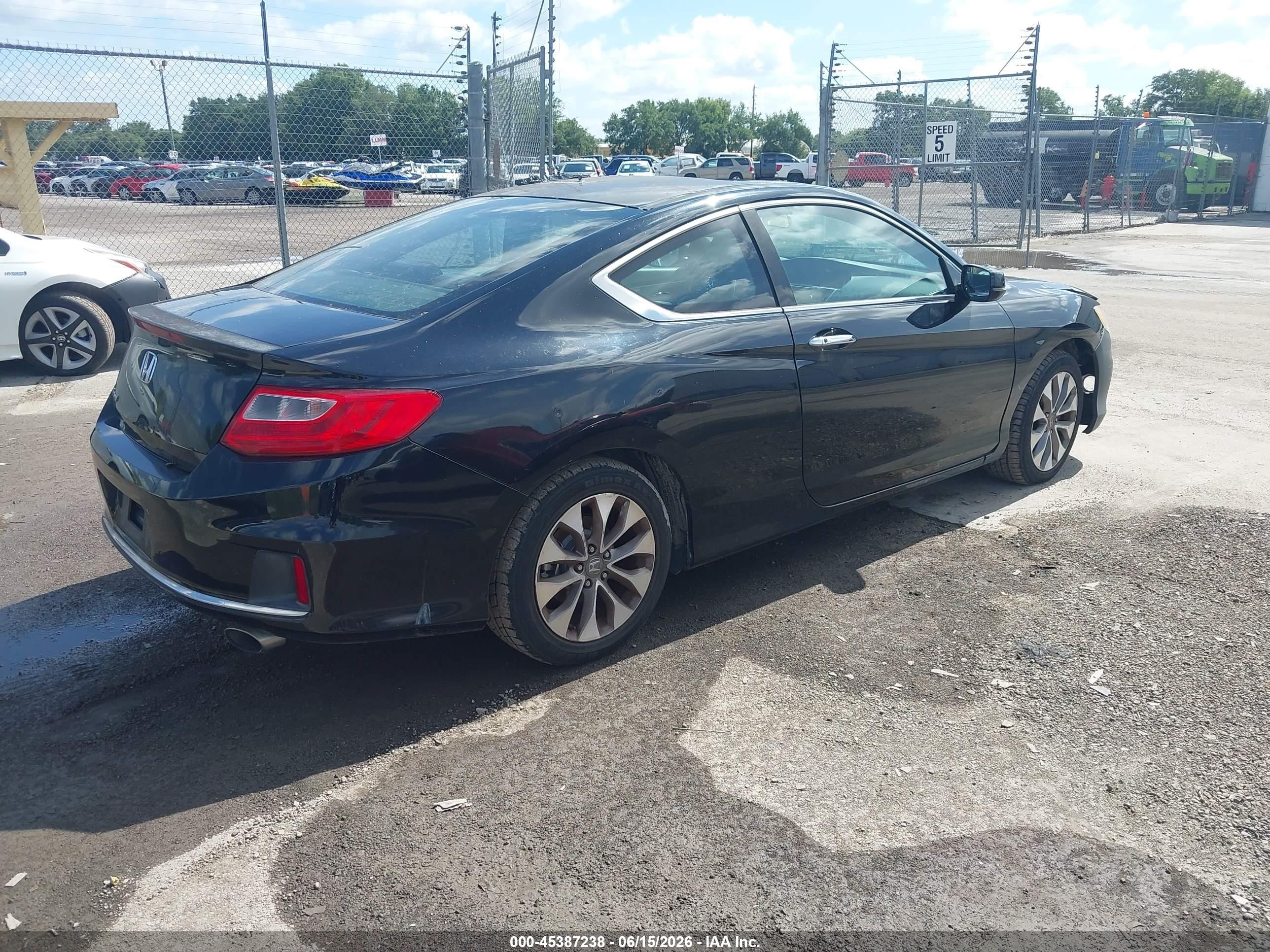2014 Honda Accord Ex Black vin: 1HGCT1A78EA009098