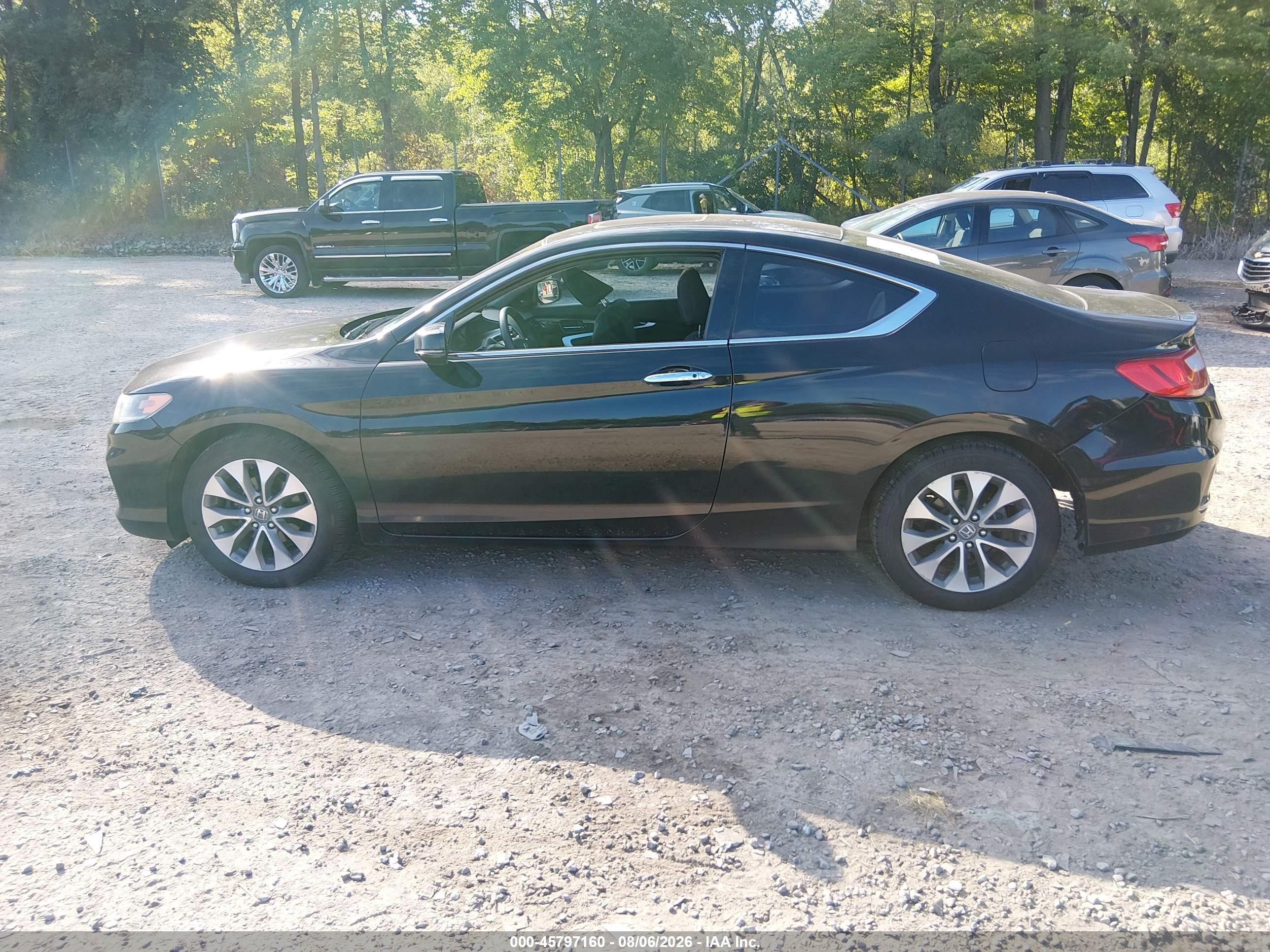 2014 Honda Accord Ex Черный vin: 1HGCT1A7XEA015176