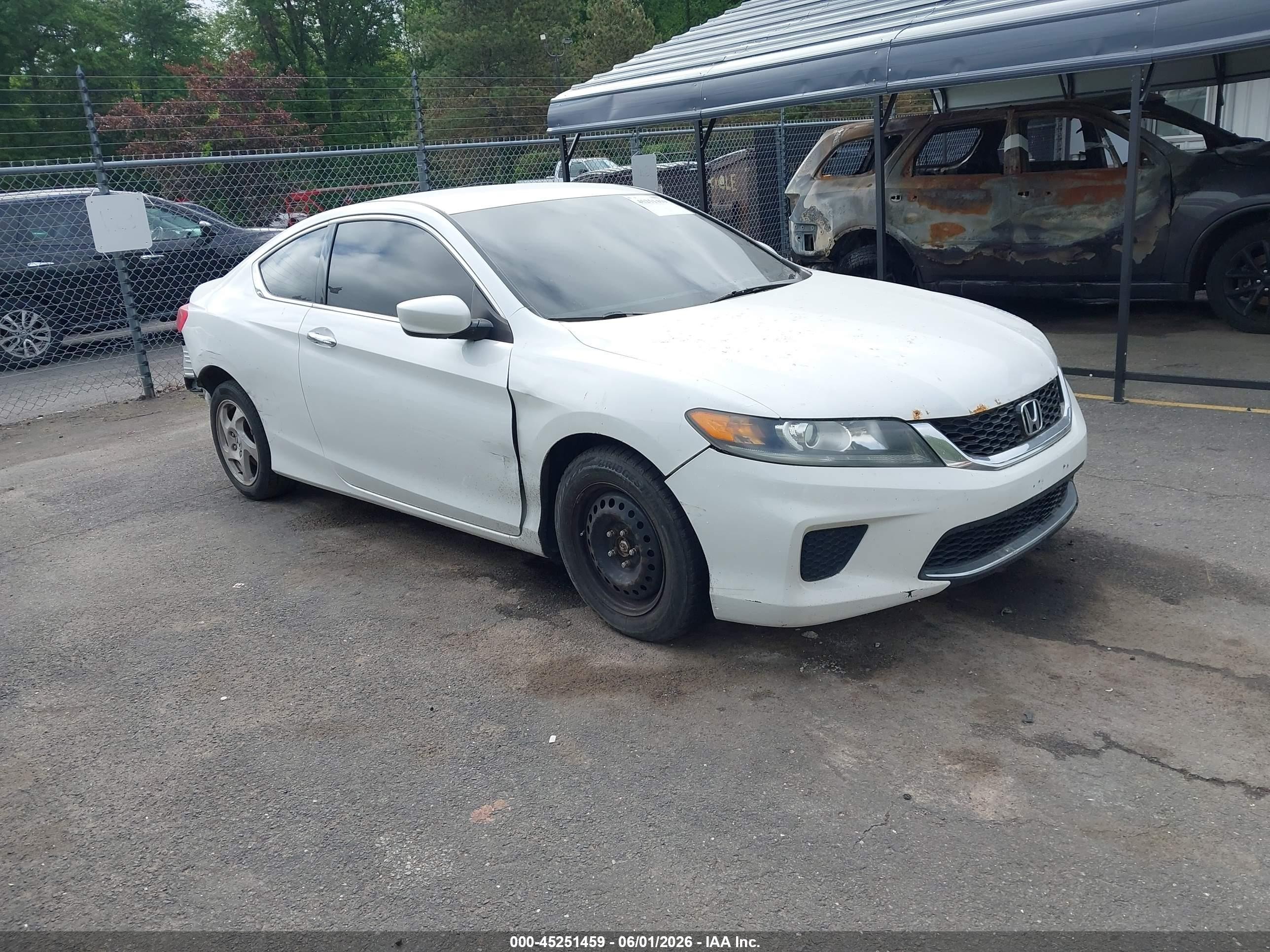 2013 Honda Accord Lx-s White vin: 1HGCT1B31DA025413