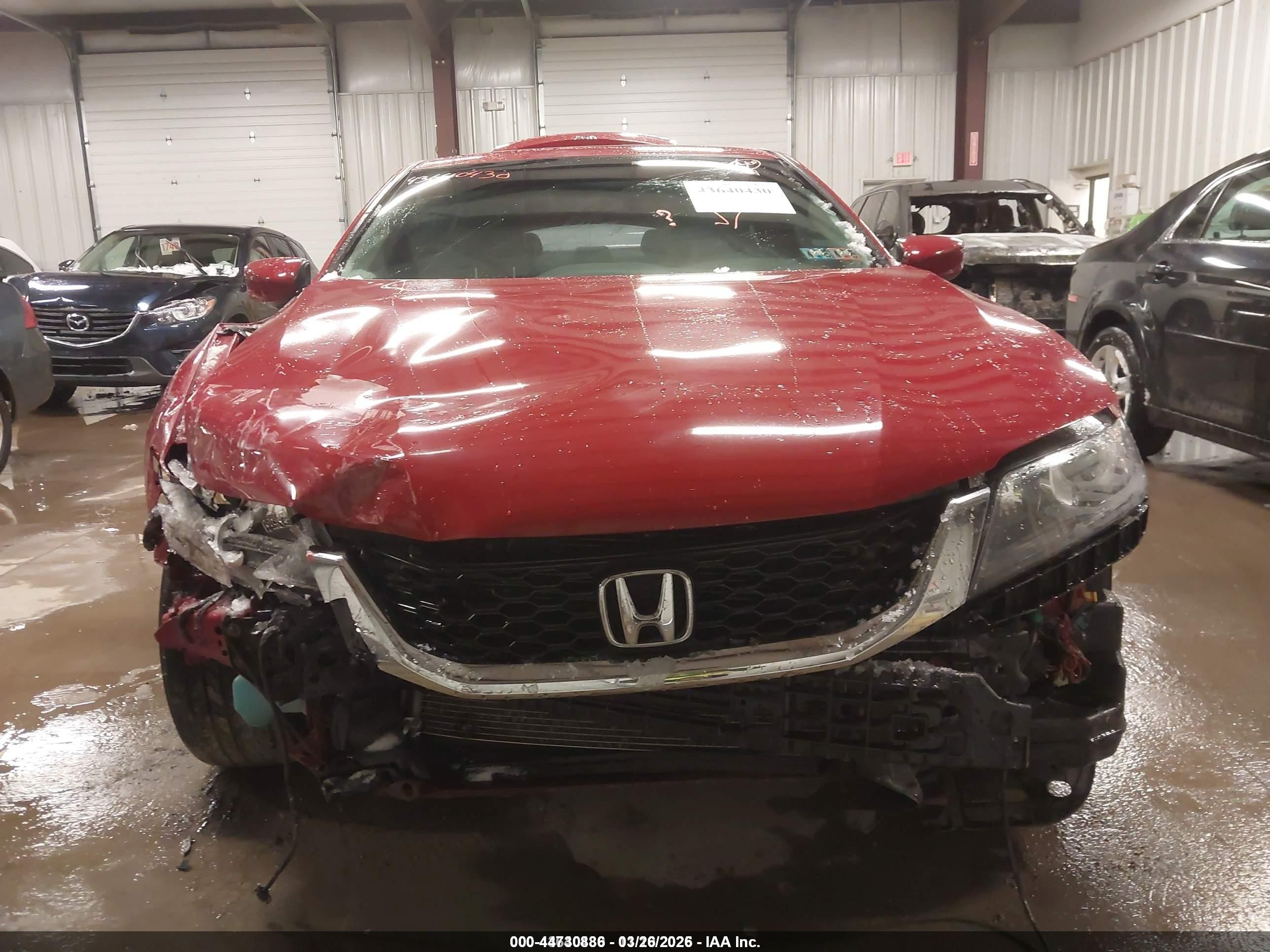 2015 Honda Accord Lx-s Red vin: 1HGCT1B31FA002023