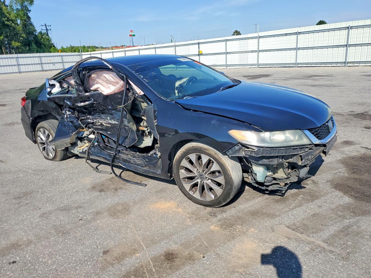 2015 Honda Accord Lx-s Черный vin: 1HGCT1B31FA008789