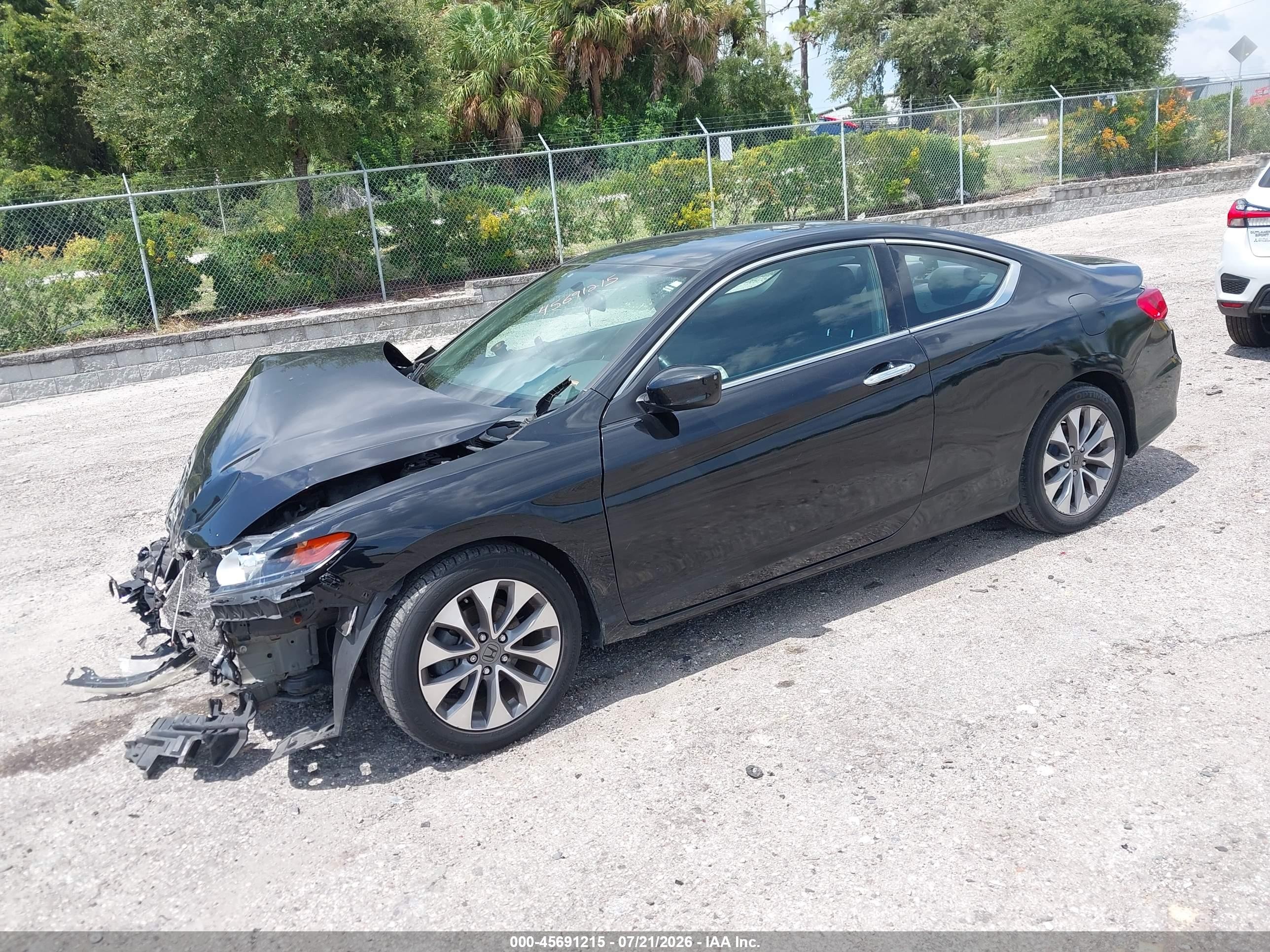 2015 Honda Accord Lx-s Черный vin: 1HGCT1B31FA013698