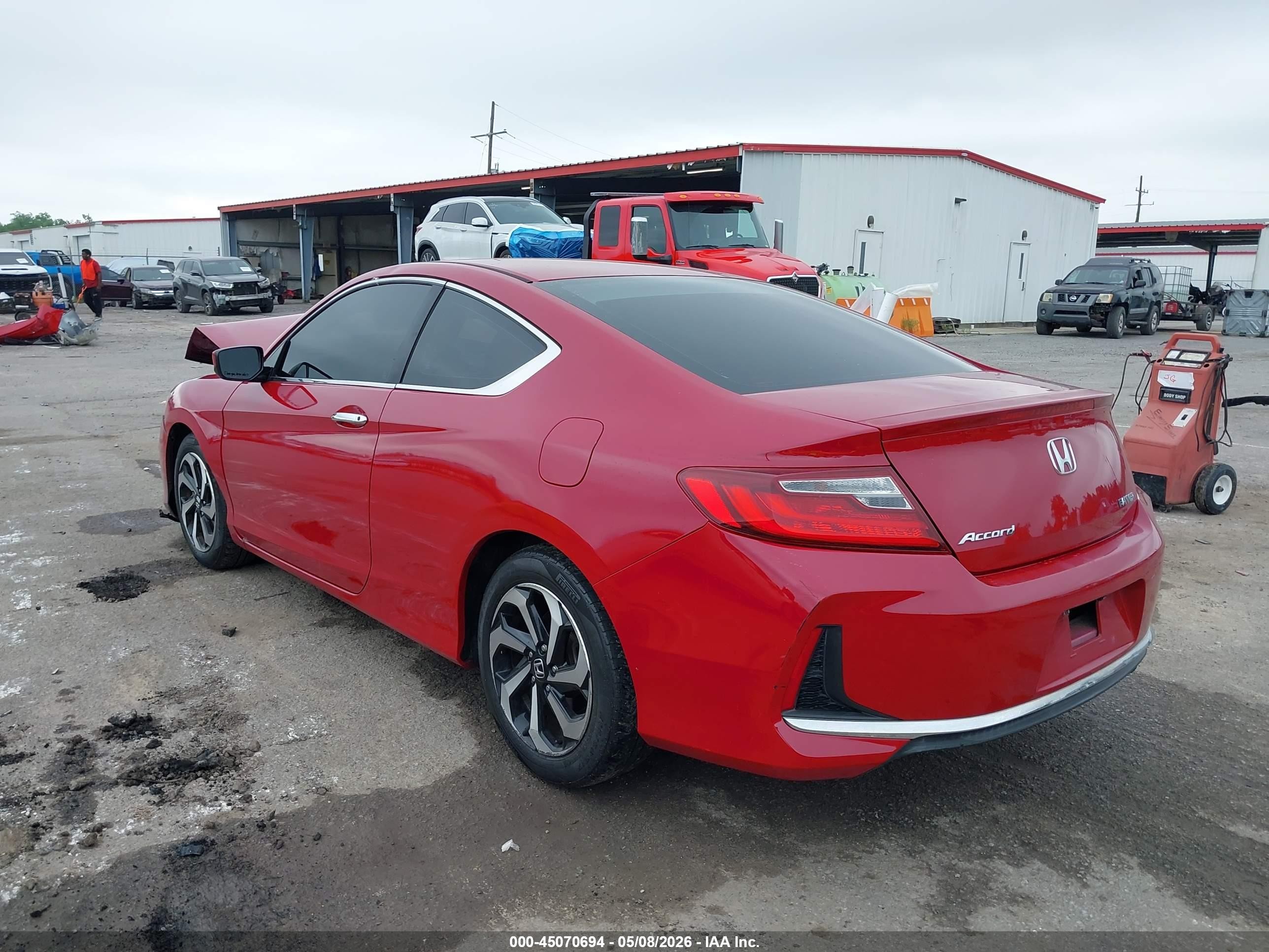 2016 Honda Accord Lx-s Red vin: 1HGCT1B31GA010897