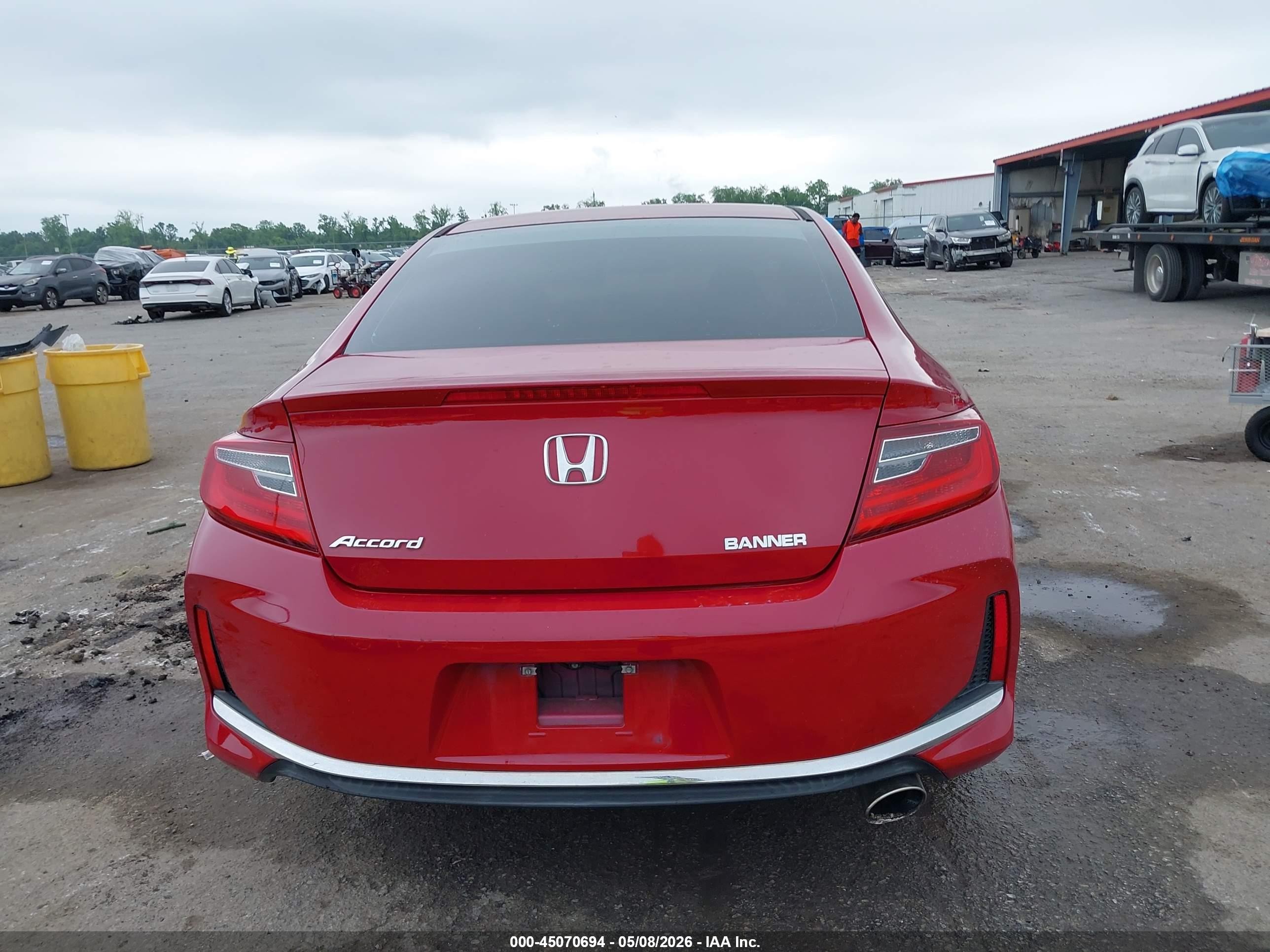 2016 Honda Accord Lx-s Red vin: 1HGCT1B31GA010897